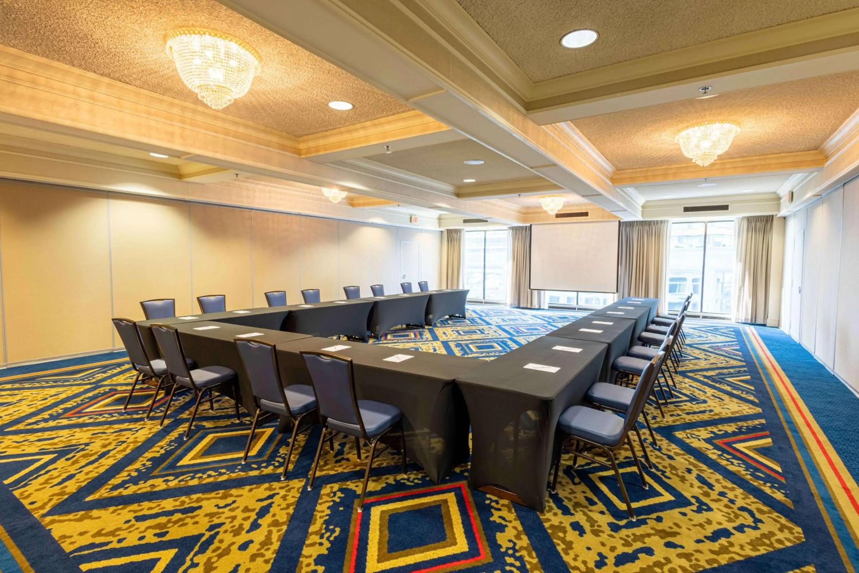 Meeting/conference room in Drury Plaza St. Louis at the Arch