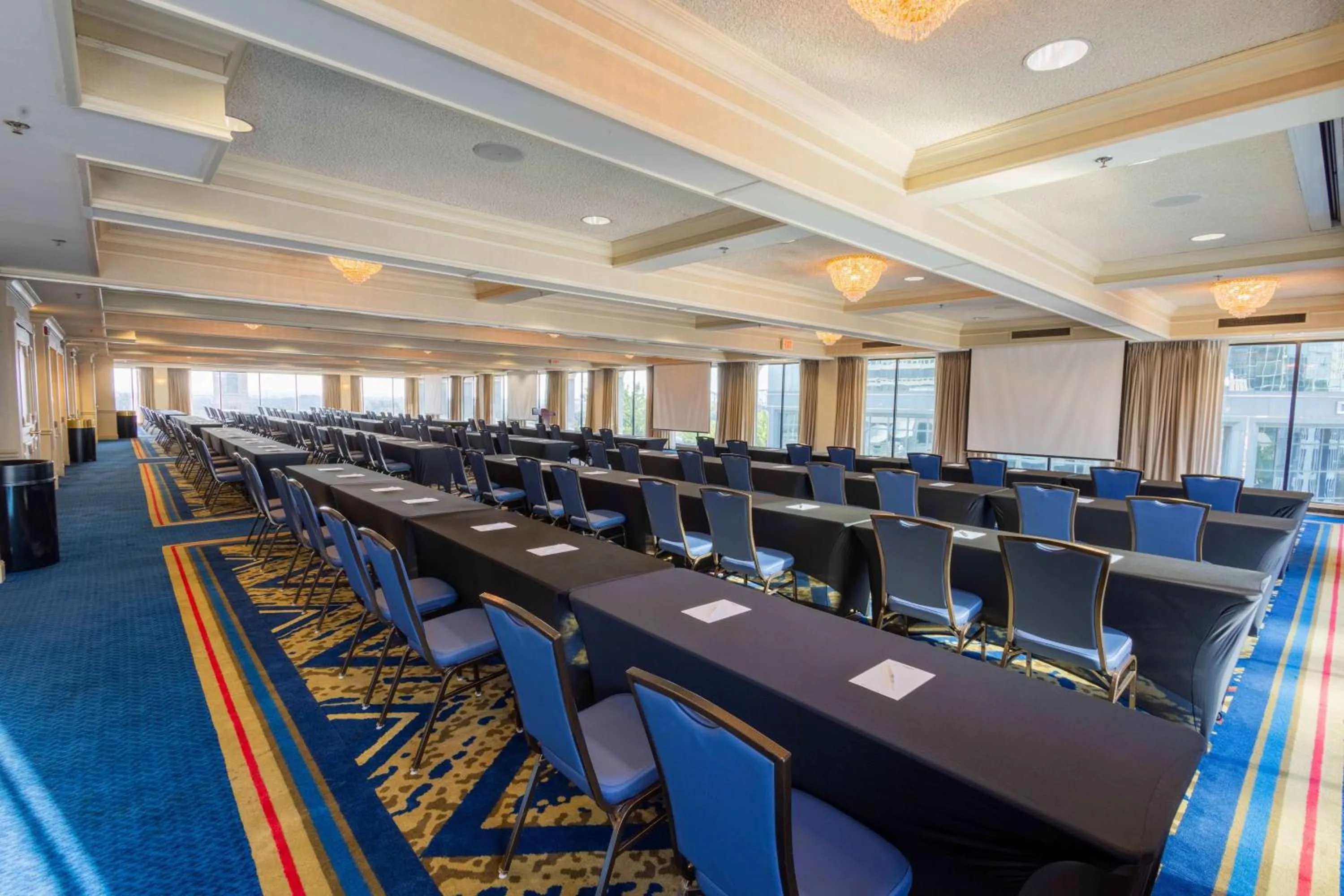 Meeting/conference room in Drury Plaza St. Louis at the Arch