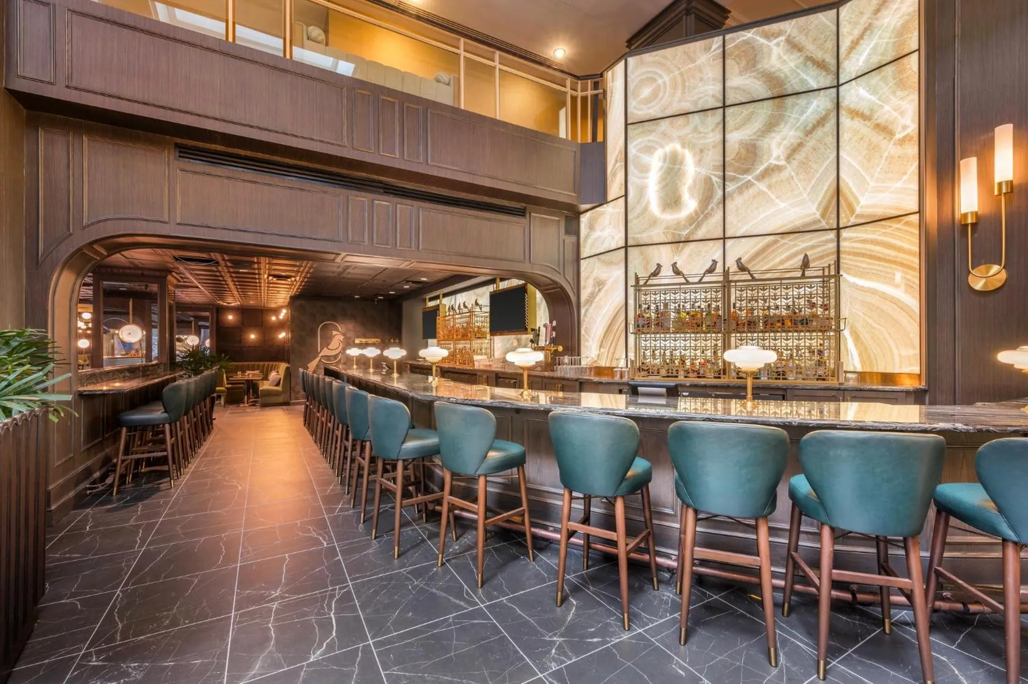 Lounge or bar in Omni Severin Hotel