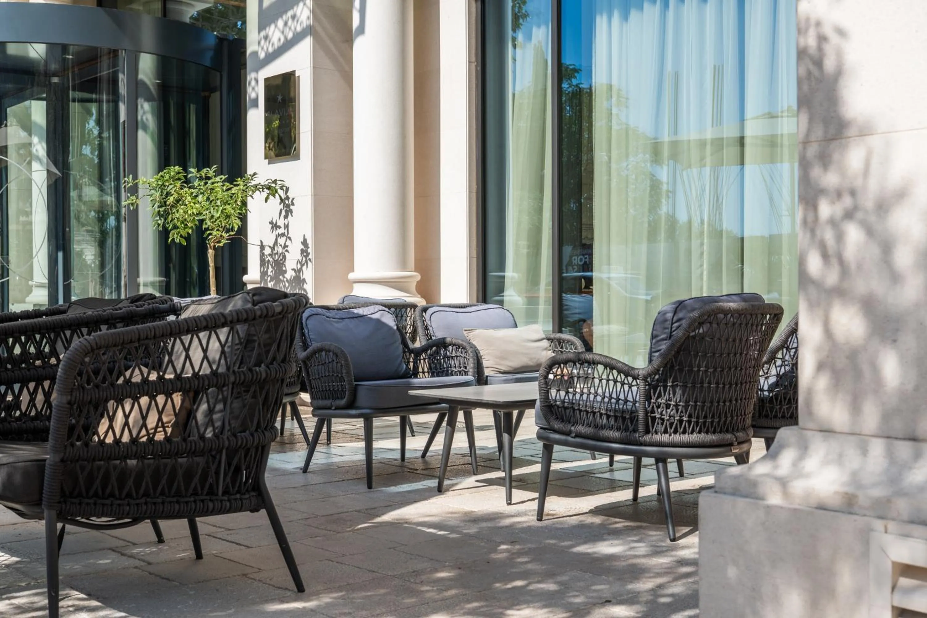 Lobby or reception in Iberostar Waves Slavija