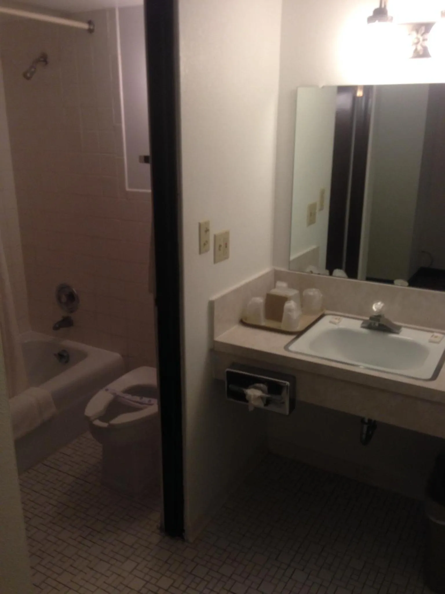 Bathroom in Stardust Motel