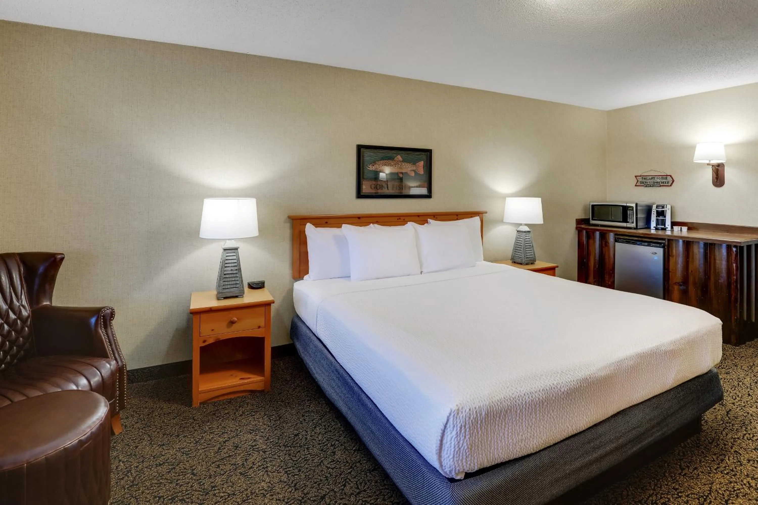 Bed in Stoney Creek Hotel Quad Cities - Moline