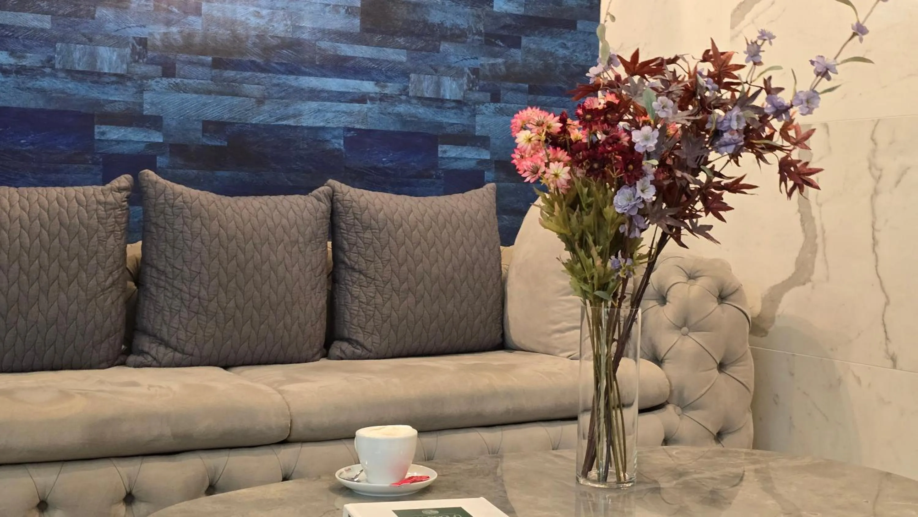 Property building in Silver 39 Corner Hotel