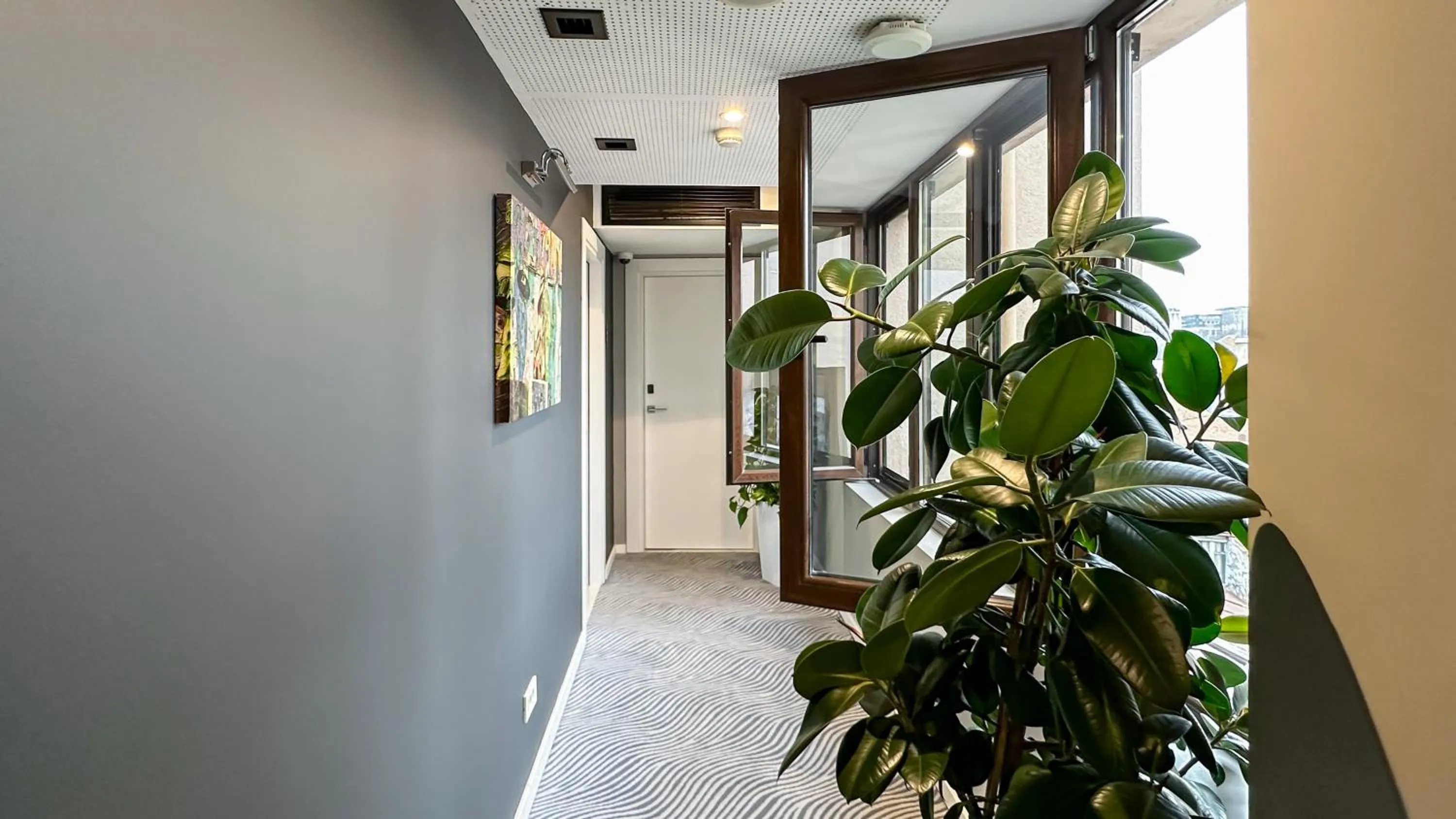 Property building in Silver 39 Corner Hotel