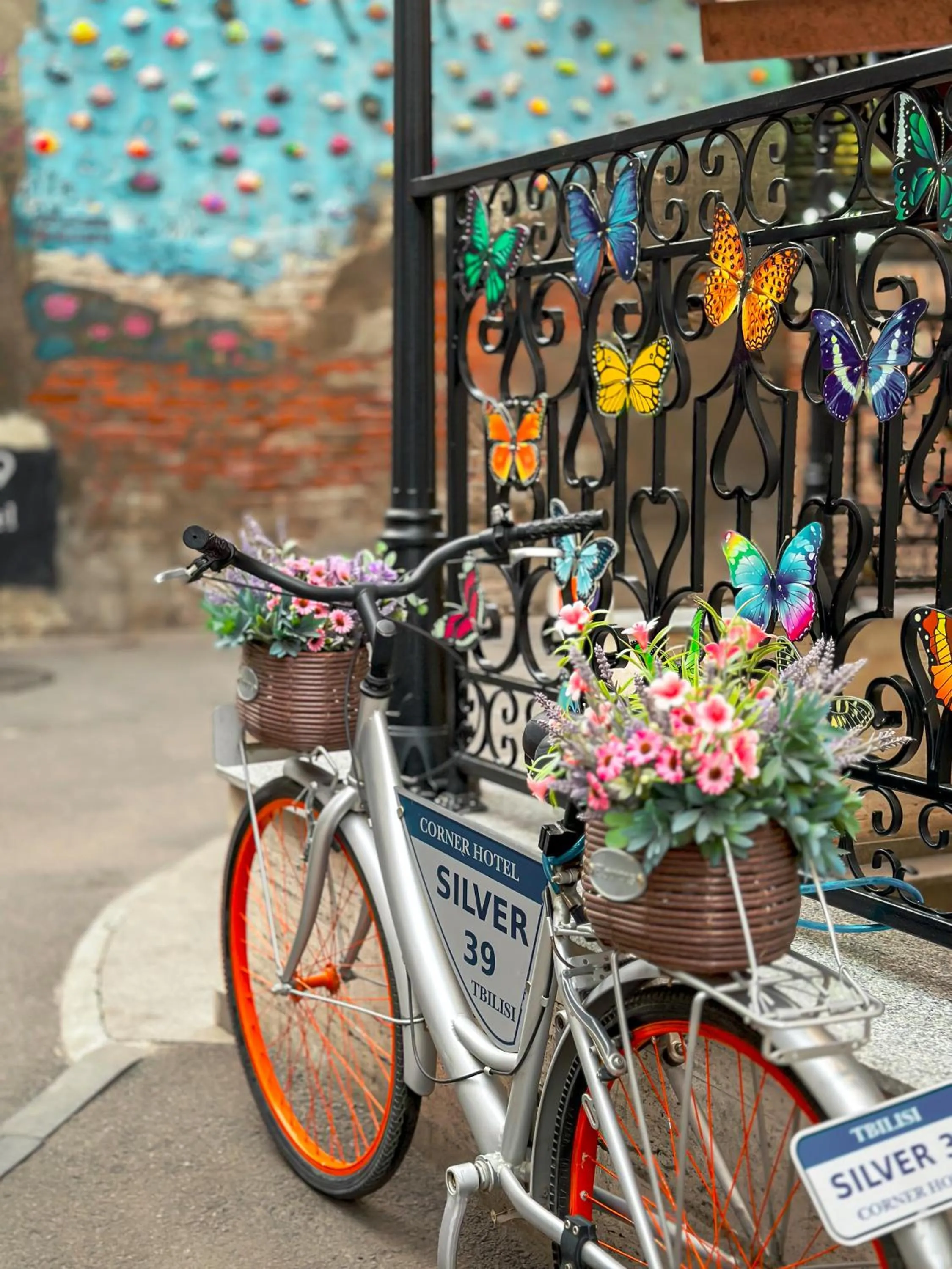 Property building in Silver 39 Corner Hotel