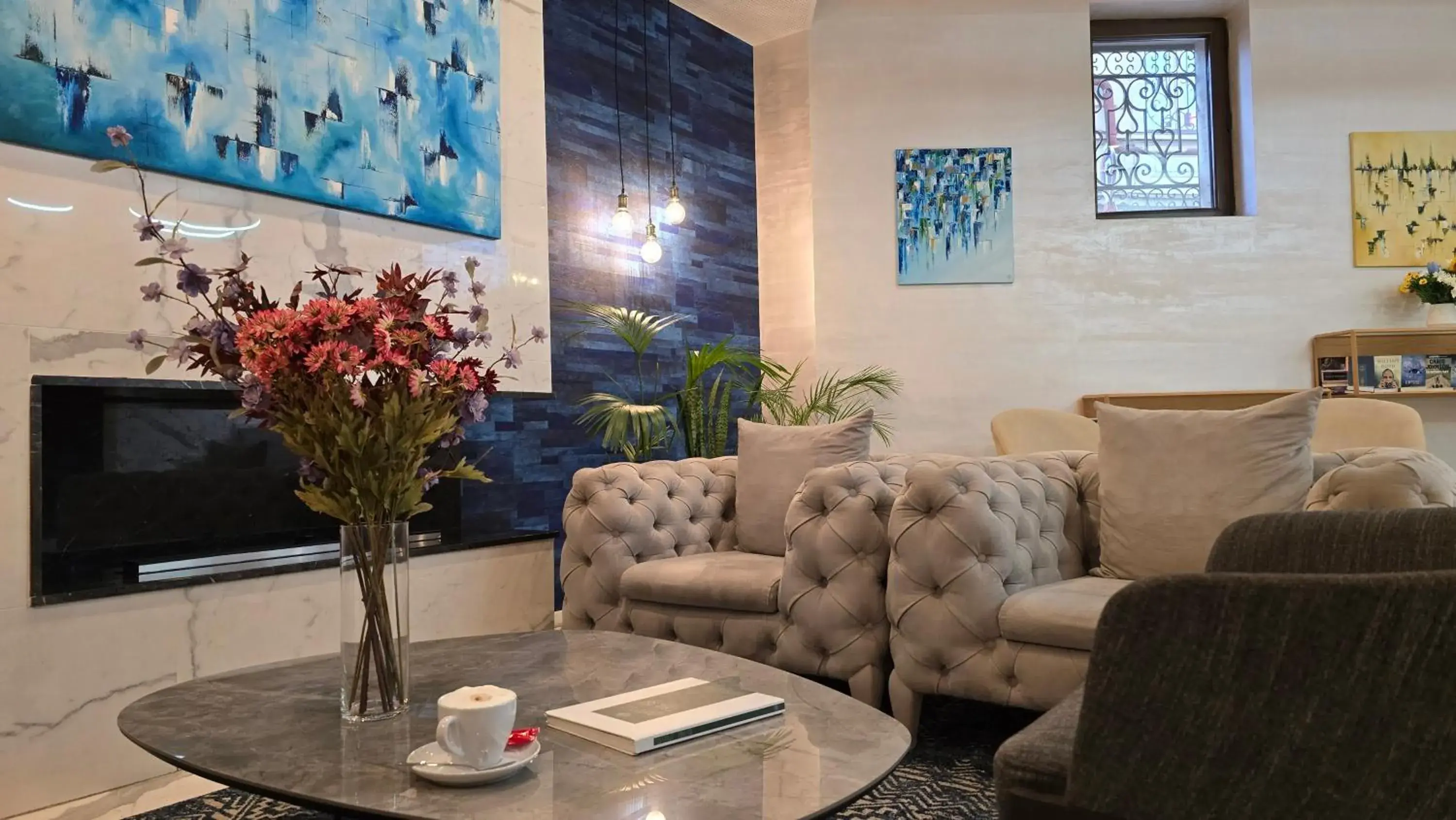 Property building in Silver 39 Corner Hotel Property building in Silver 39 Corner Hotel