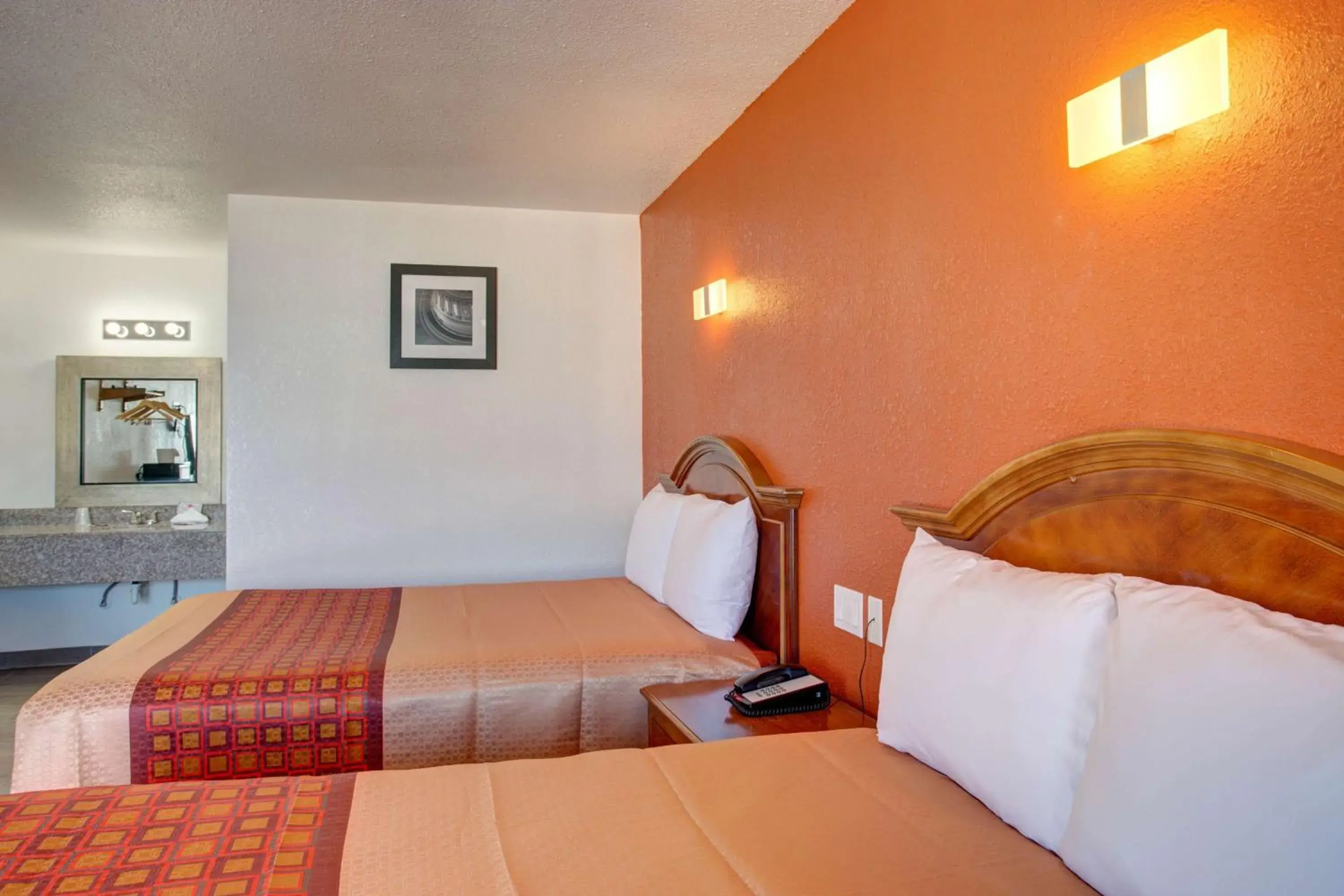 Photo of the whole room, Bed in Motel 6 Branson, Mo Photo of the whole room, Bed in Motel 6 Branson, Mo