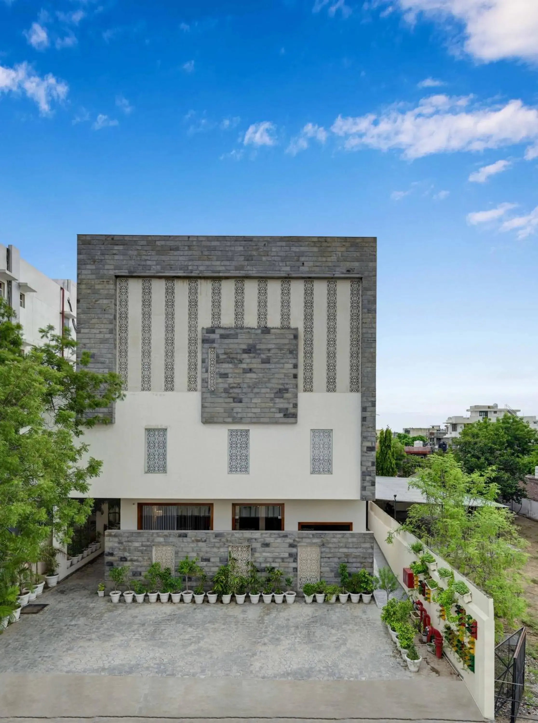 Property building in Shahpura Residency Property building in Shahpura Residency