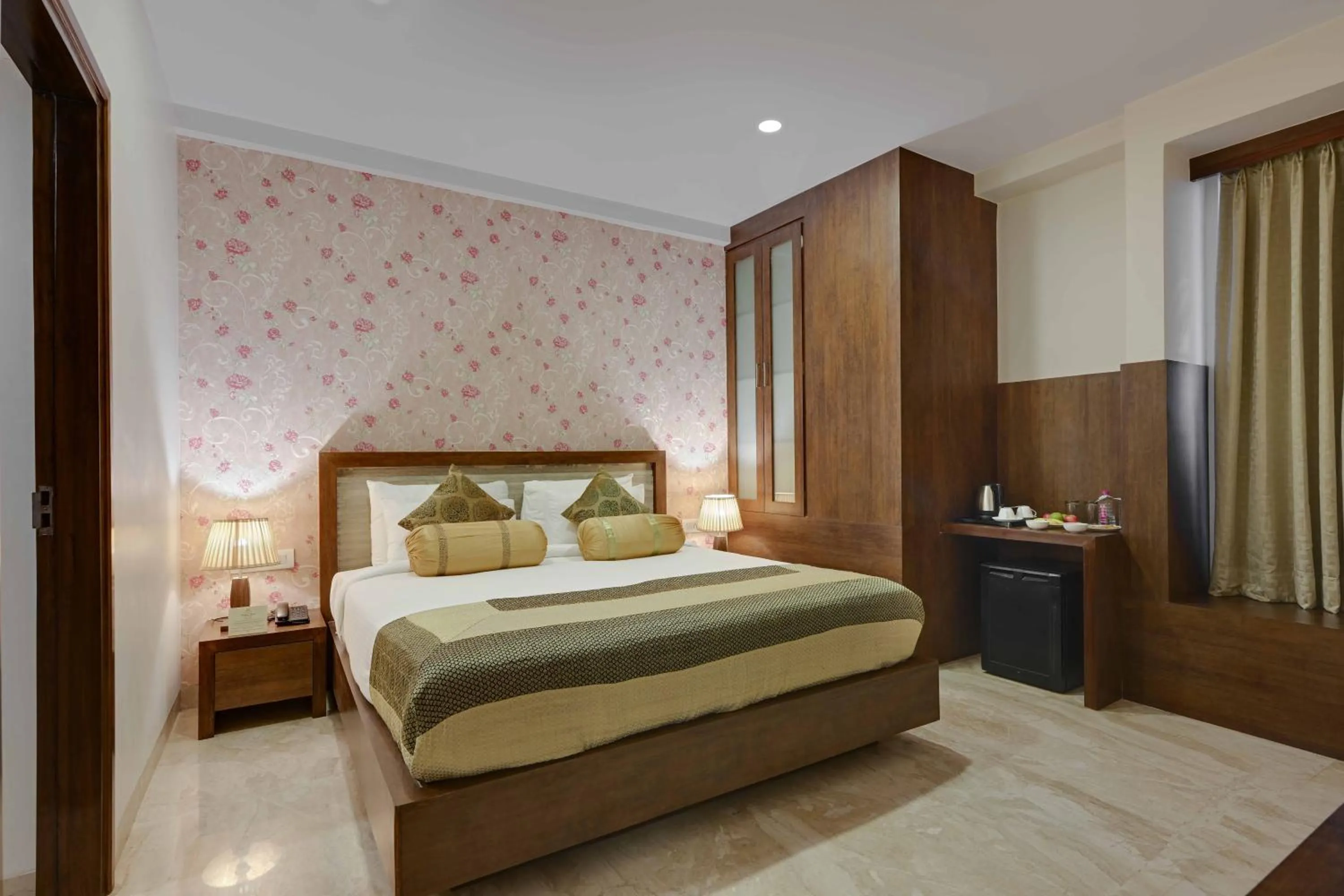 Bedroom, Bed in Shahpura Residency