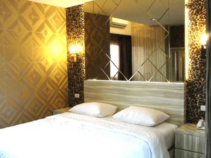 Bed in Richard's Home