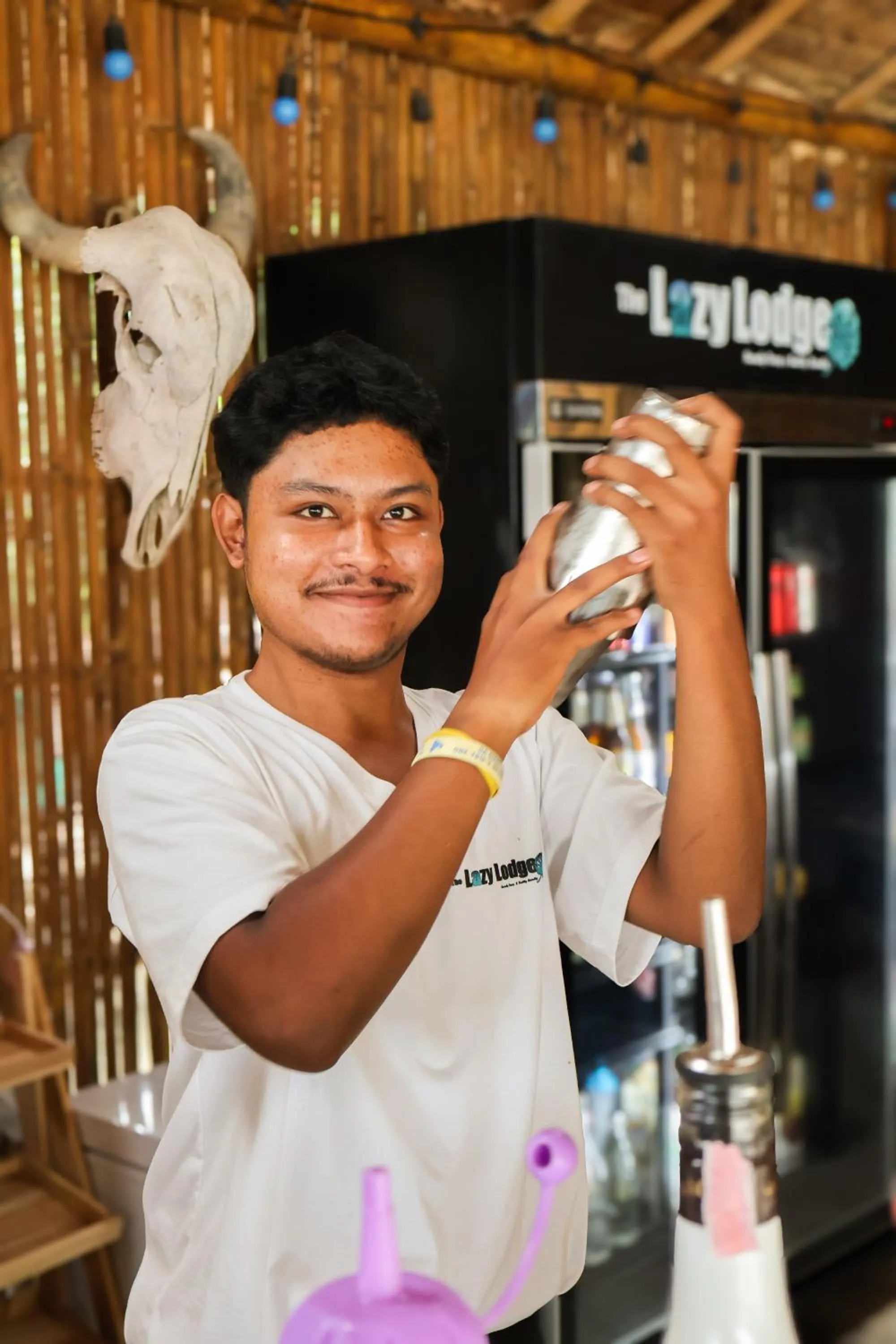 Lounge or bar in The Lazy Lodge