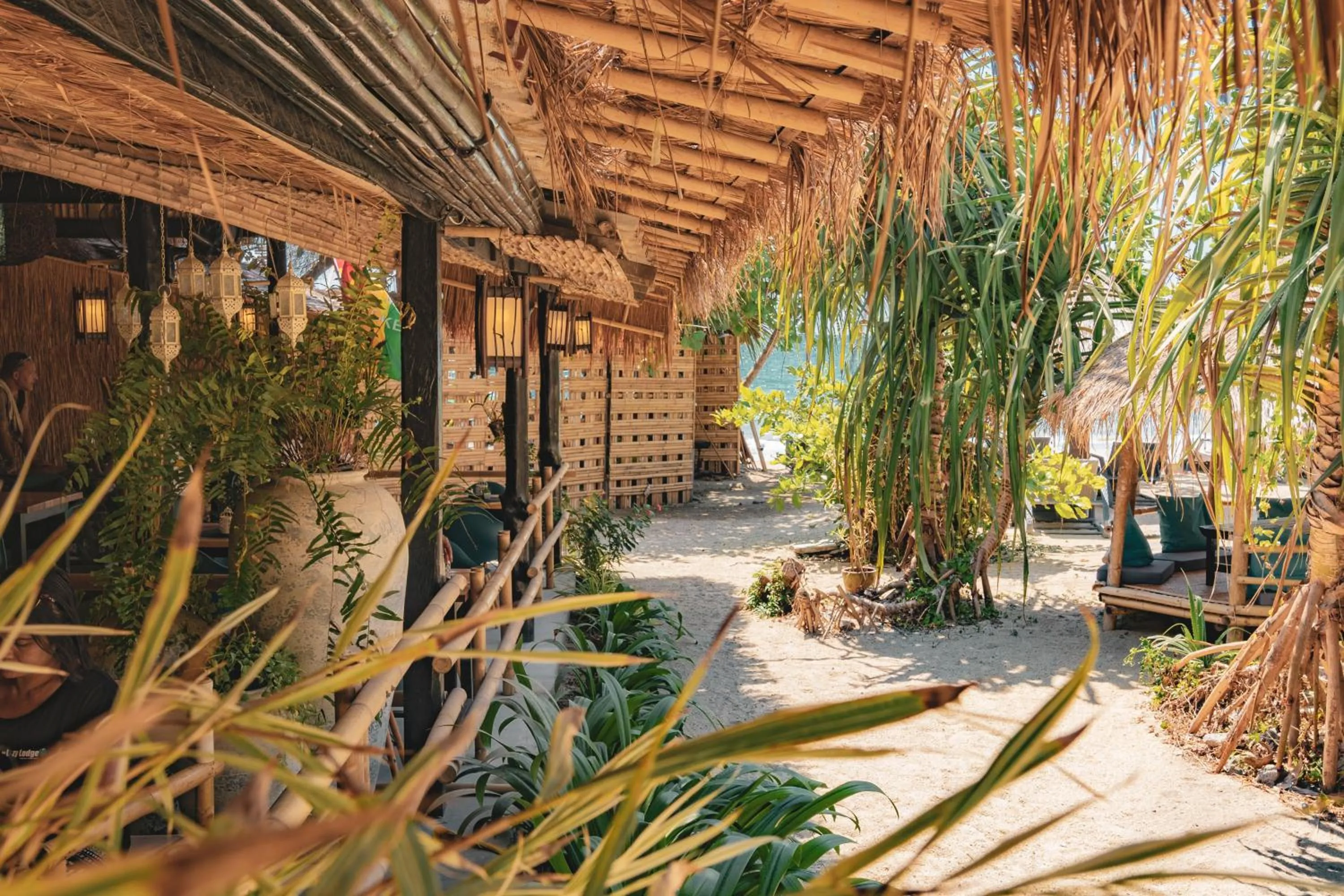 Restaurant/places to eat in The Lazy Lodge