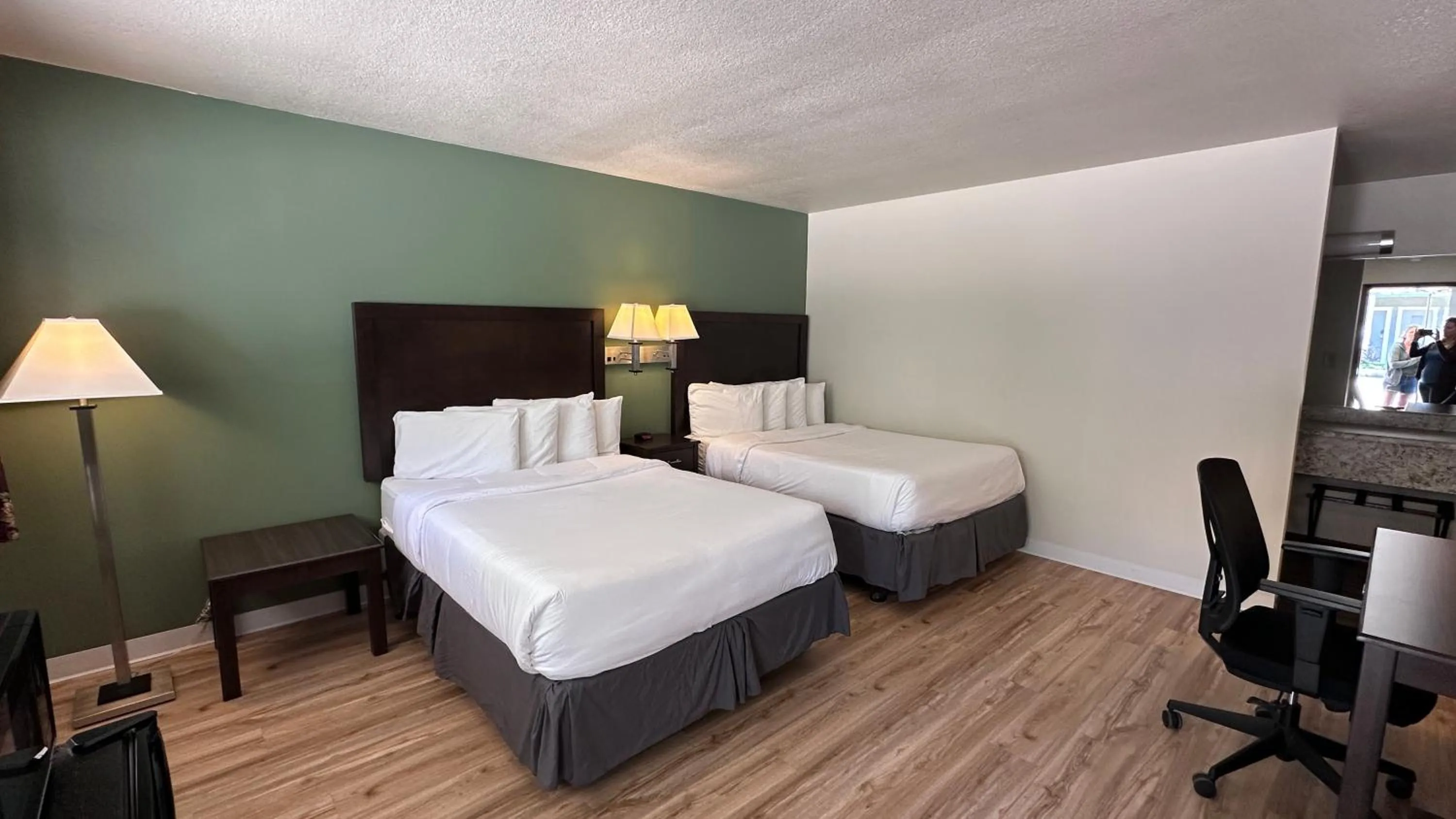 Bed in The Shelby Inn