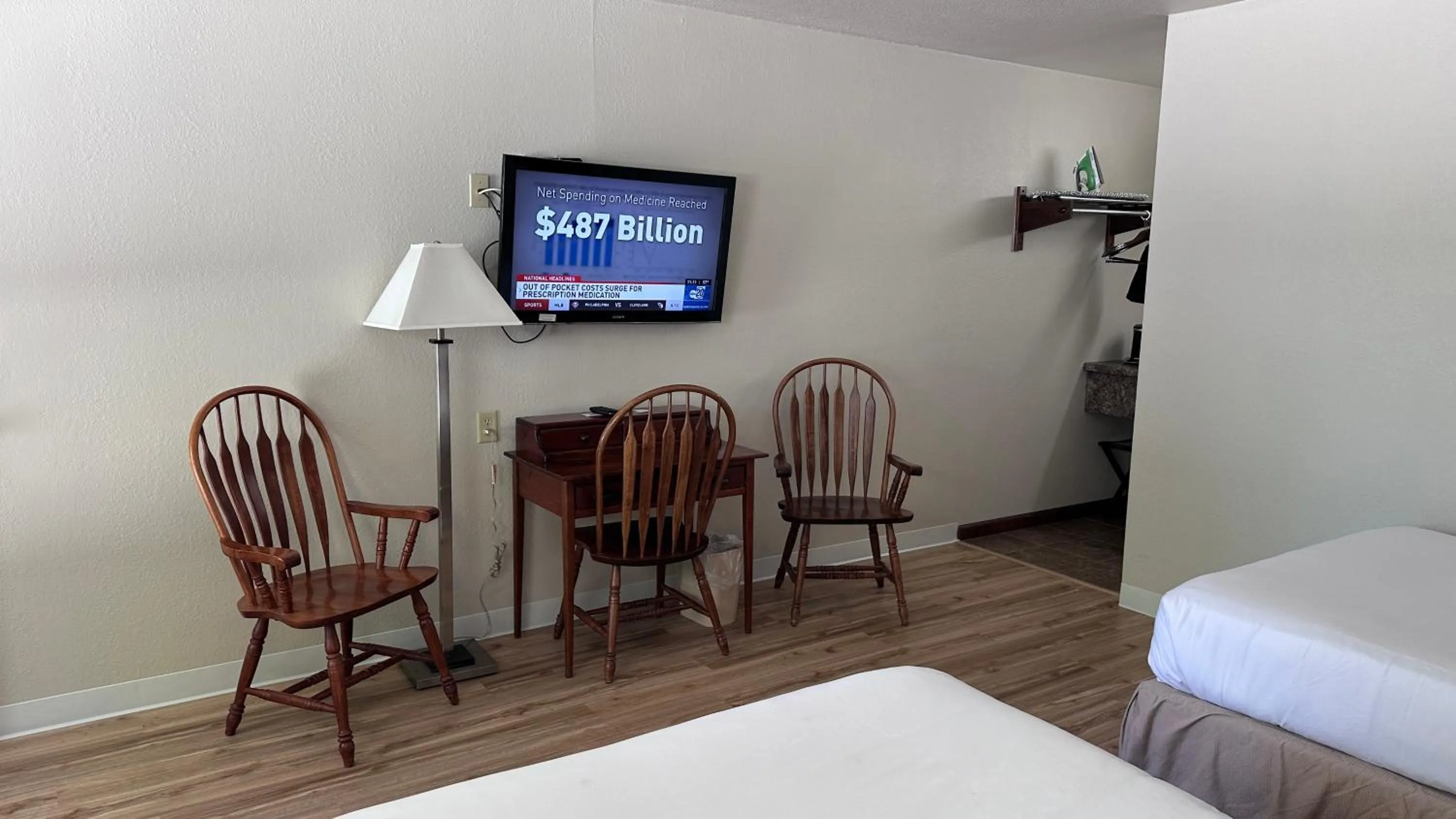 Bed in The Shelby Inn