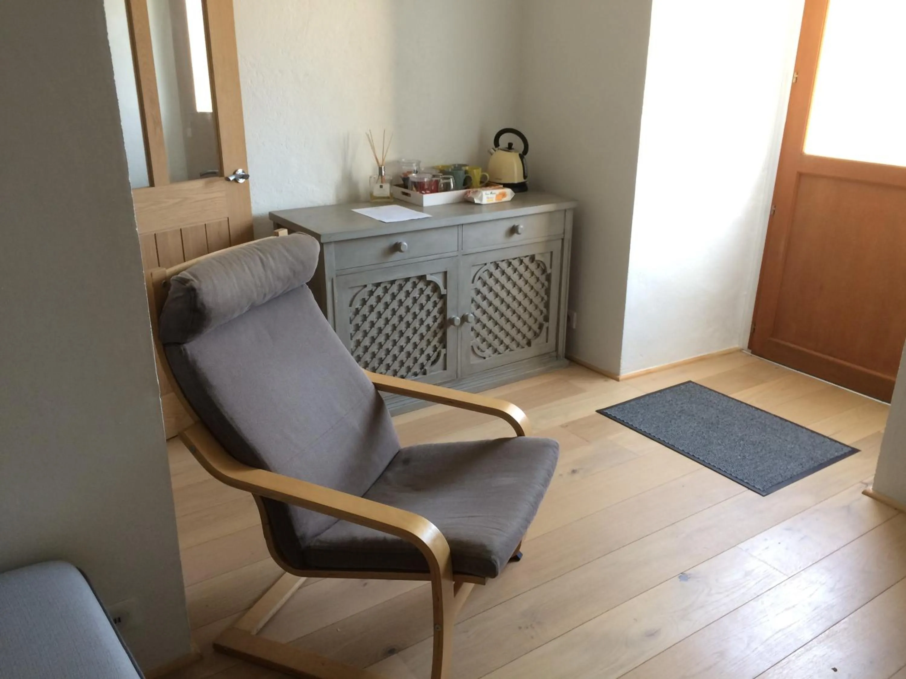 TV and multimedia in The Annexe Chadalais