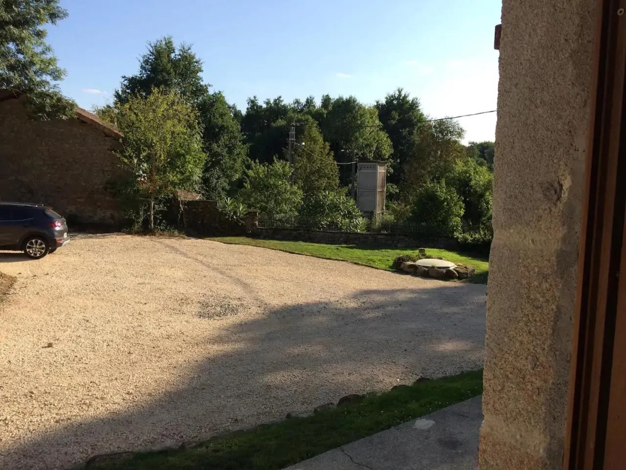 Facade/entrance in The Annexe Chadalais