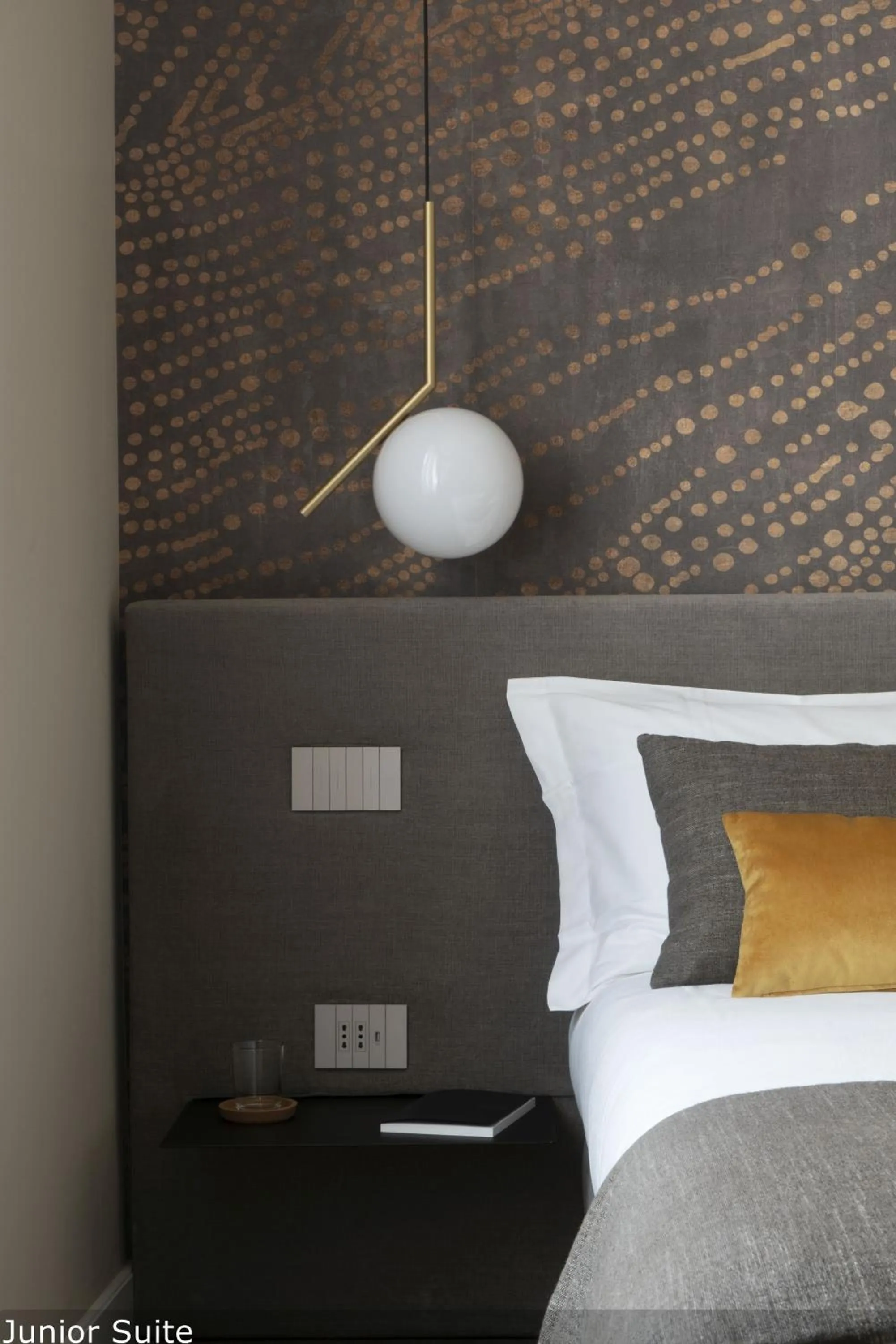 Bed in Della Spiga Suites by Brera Apartments