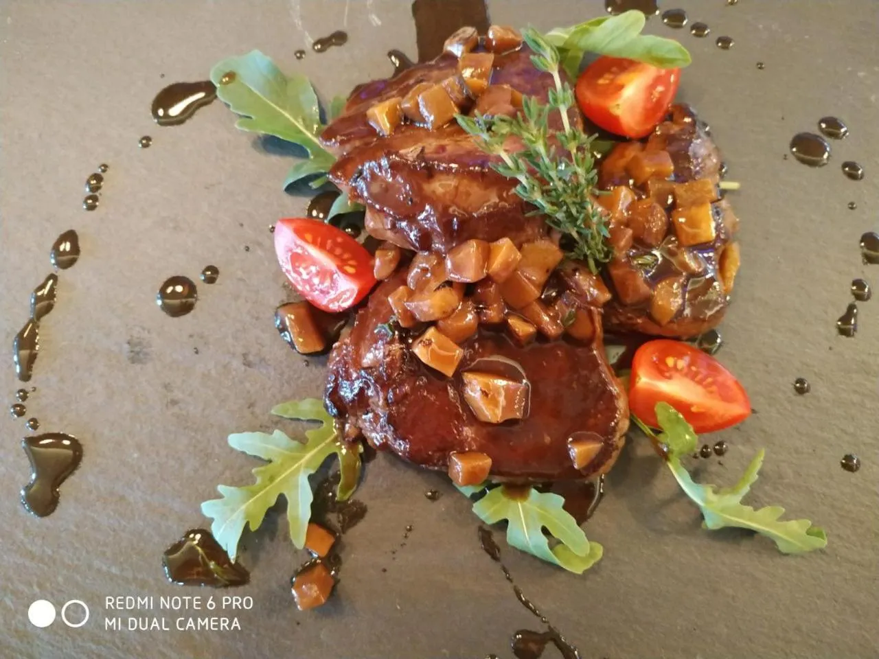 Restaurant/places to eat in Allure Beach Resort Aparthotel
