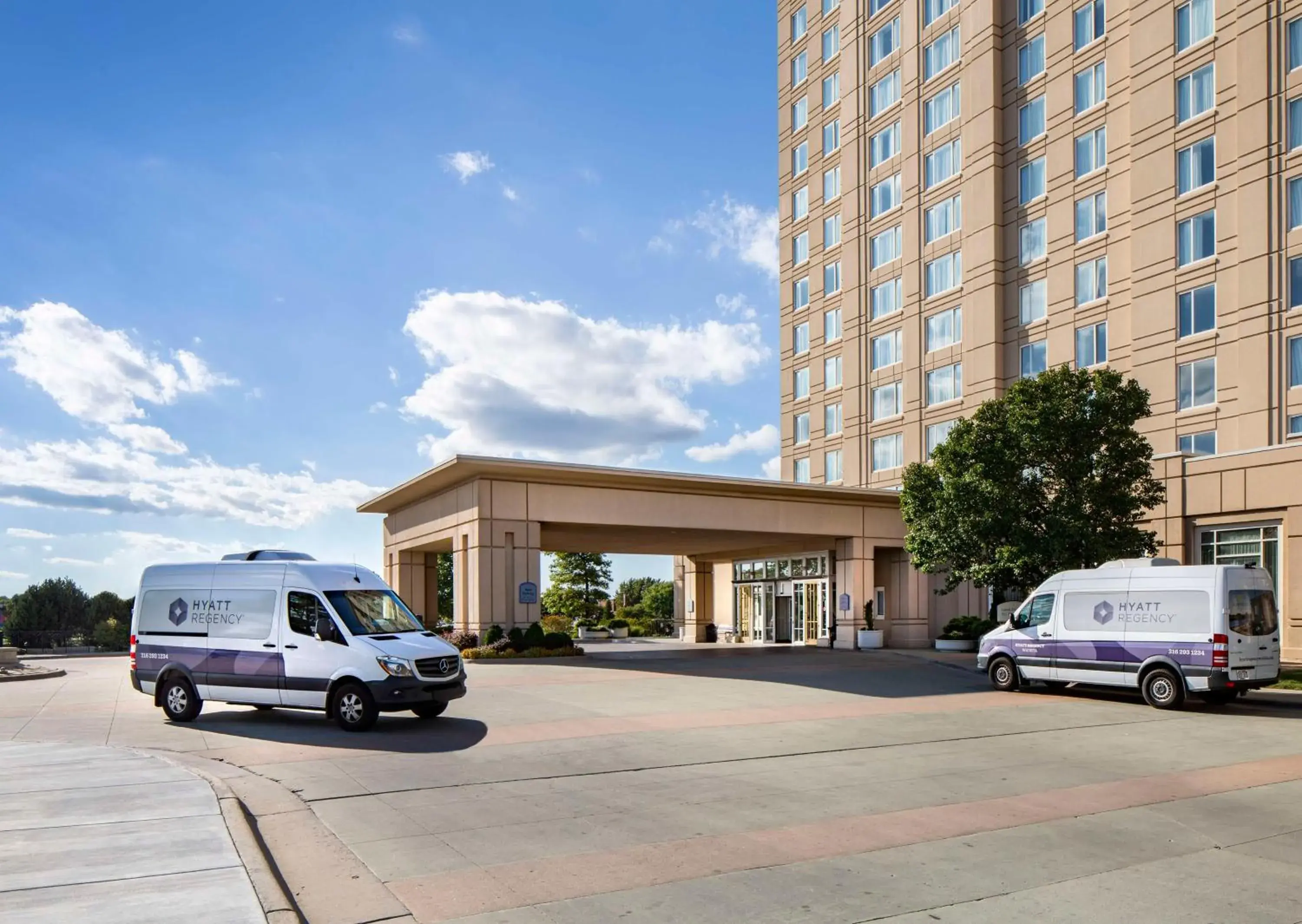 Property building in Hyatt Regency Wichita Property building in Hyatt Regency Wichita