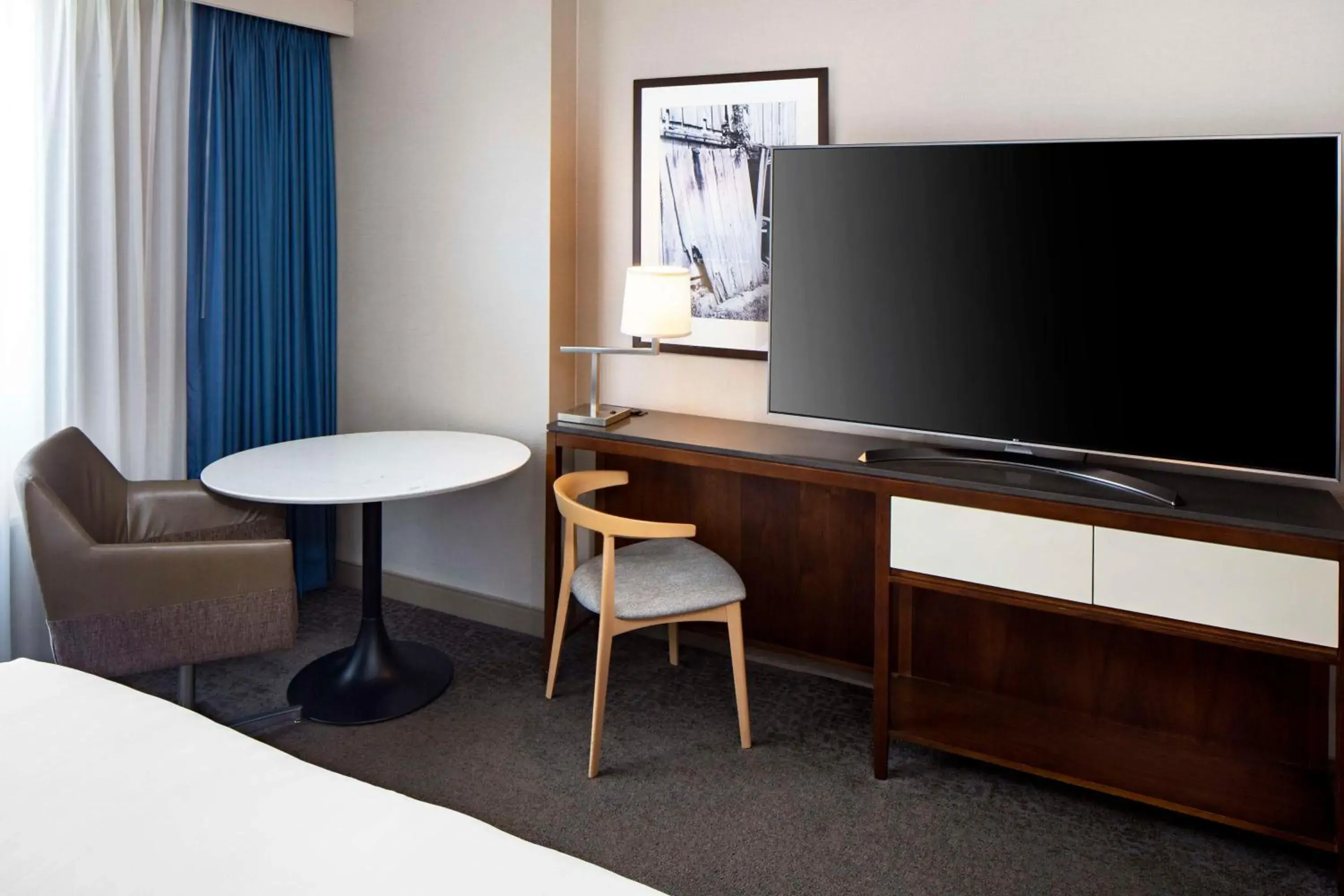 Bedroom, Bed in Hyatt Regency Wichita Bedroom, Bed in Hyatt Regency Wichita