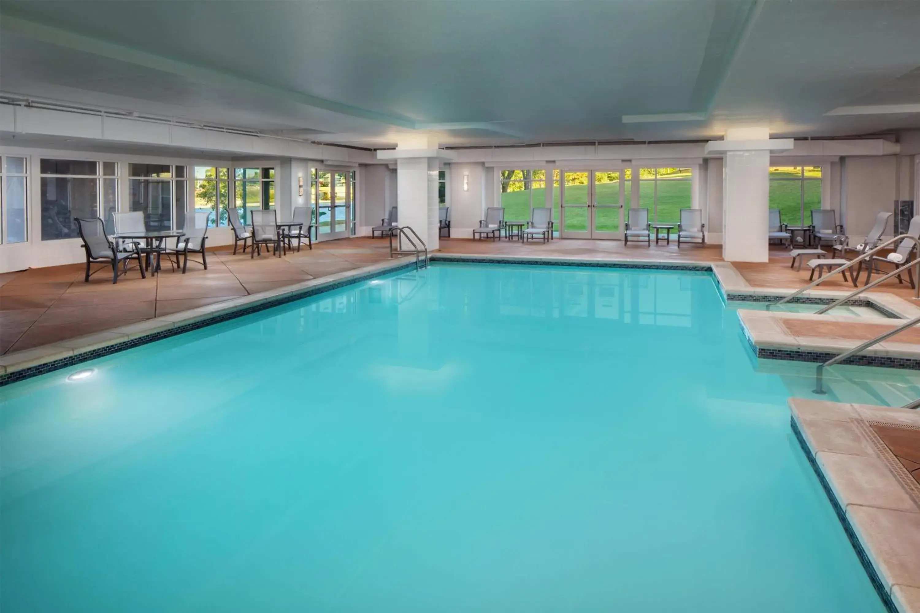 Swimming pool in Hyatt Regency Wichita Swimming pool in Hyatt Regency Wichita