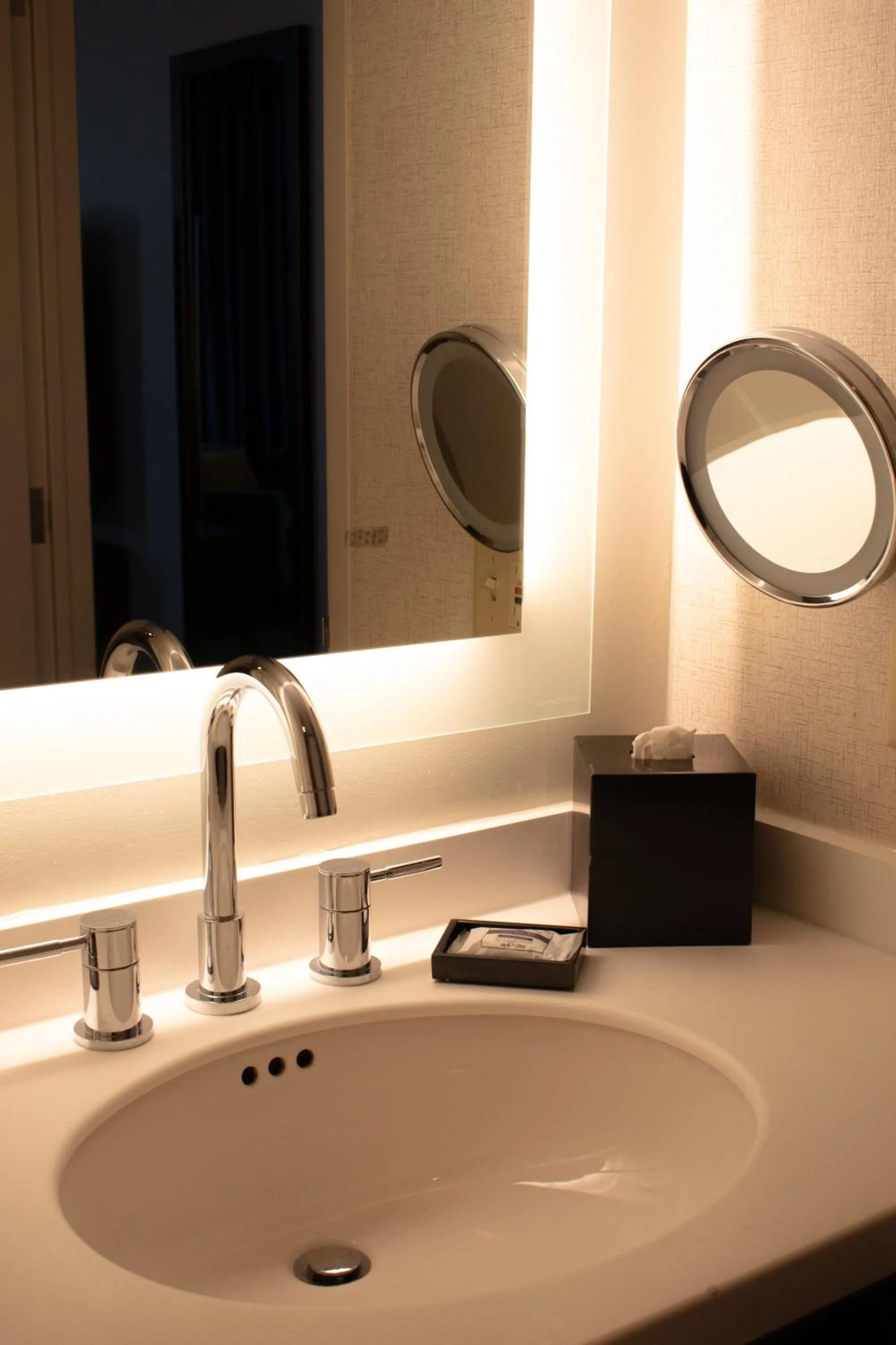 Bathroom in Hyatt Regency Wichita