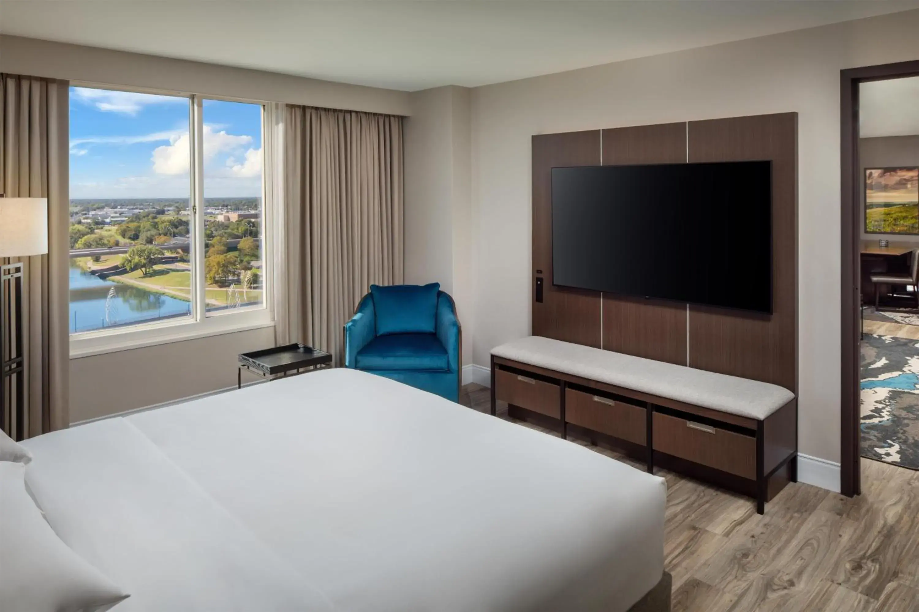 Photo of the whole room, Bed in Hyatt Regency Wichita Photo of the whole room, Bed in Hyatt Regency Wichita