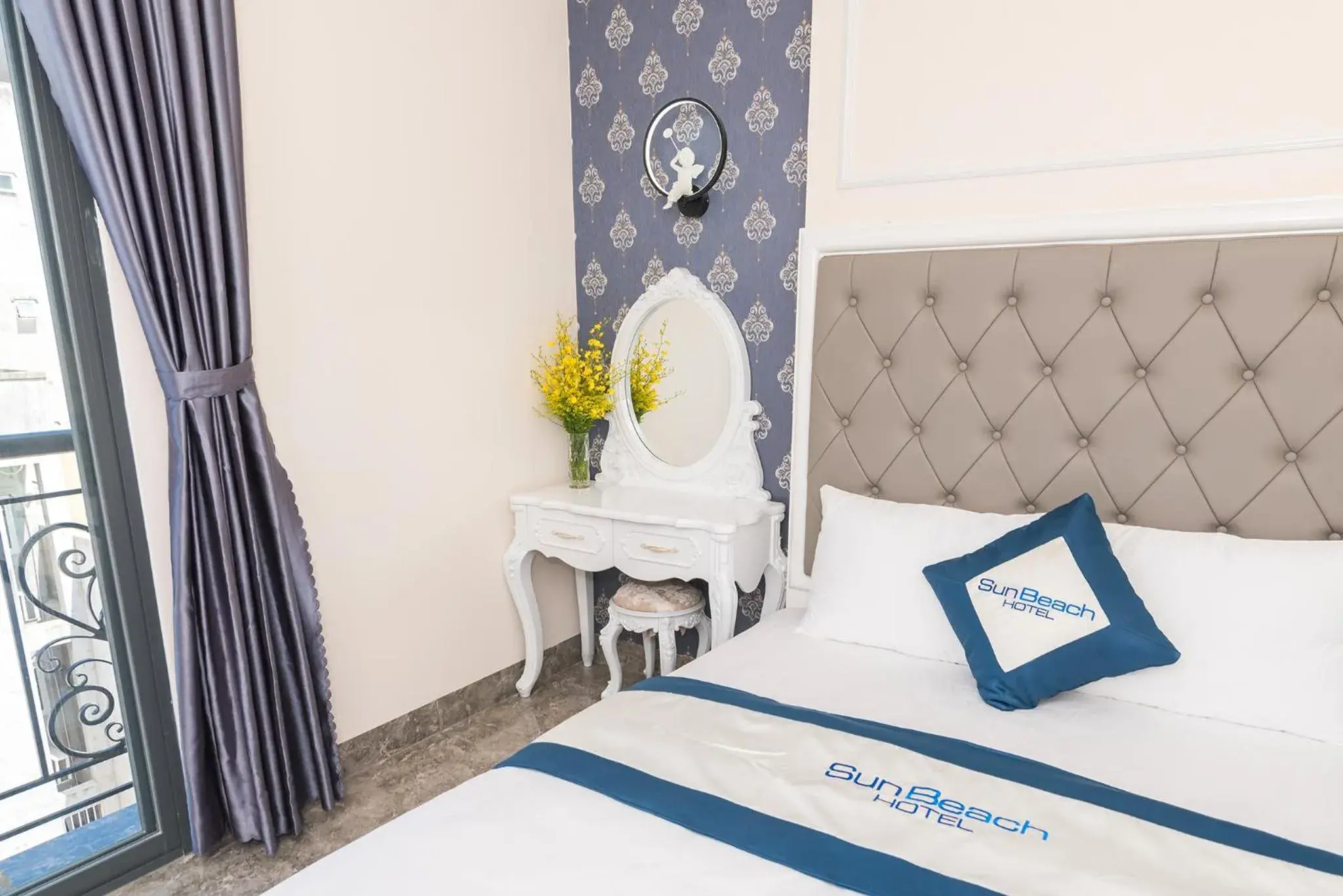 Bedroom, Bed in Sun Beach Hotel Bedroom, Bed in Sun Beach Hotel