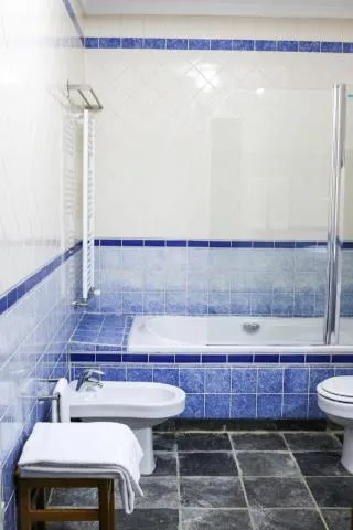 Bathroom in Monte da Floresta B&B