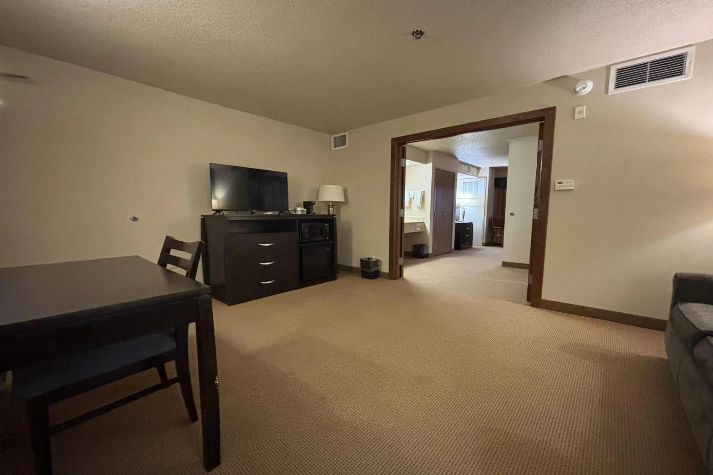 Photo of the whole room, Bed in AmericInn by Wyndham Monmouth Photo of the whole room, Bed in AmericInn by Wyndham Monmouth