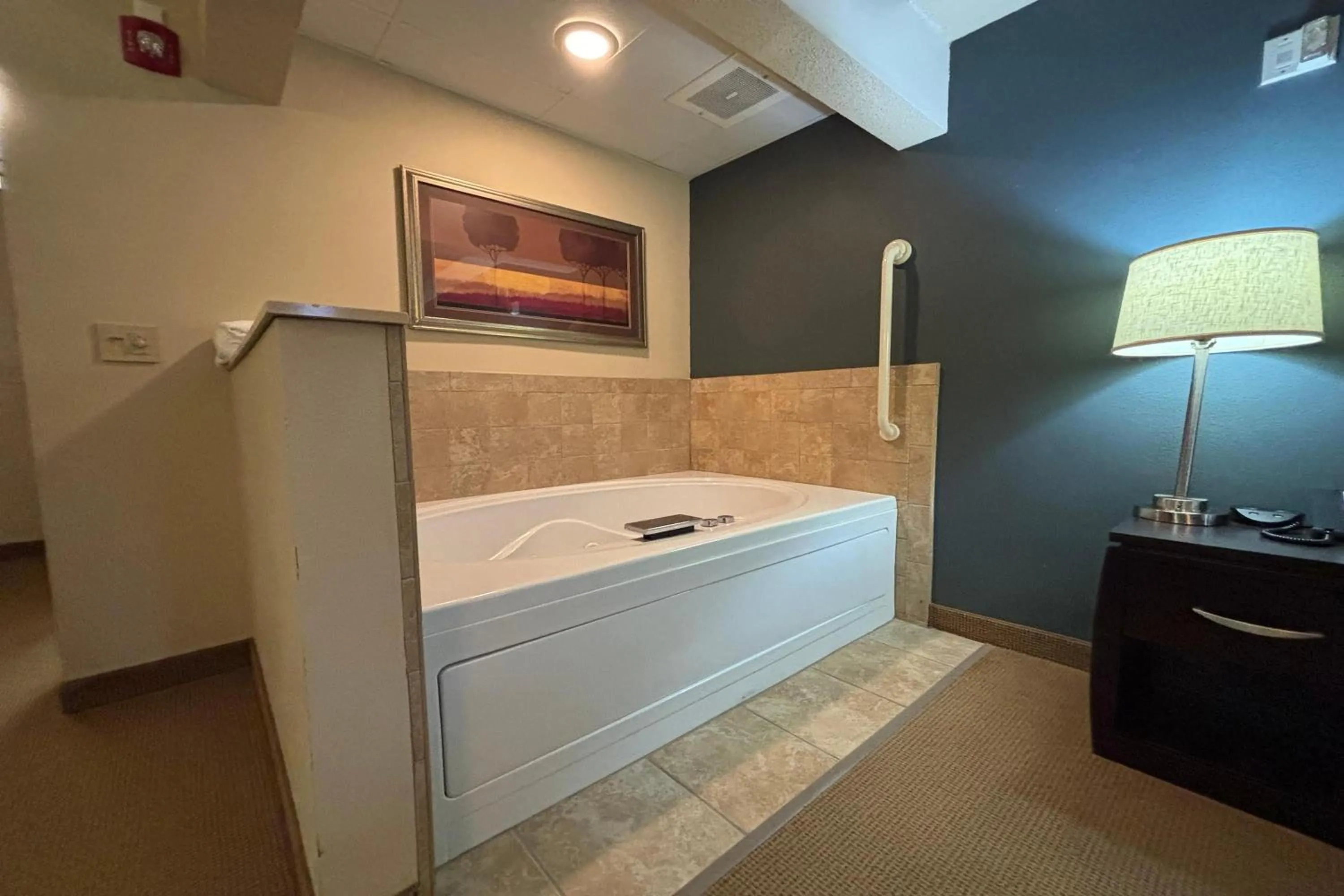 Photo of the whole room in AmericInn by Wyndham Monmouth