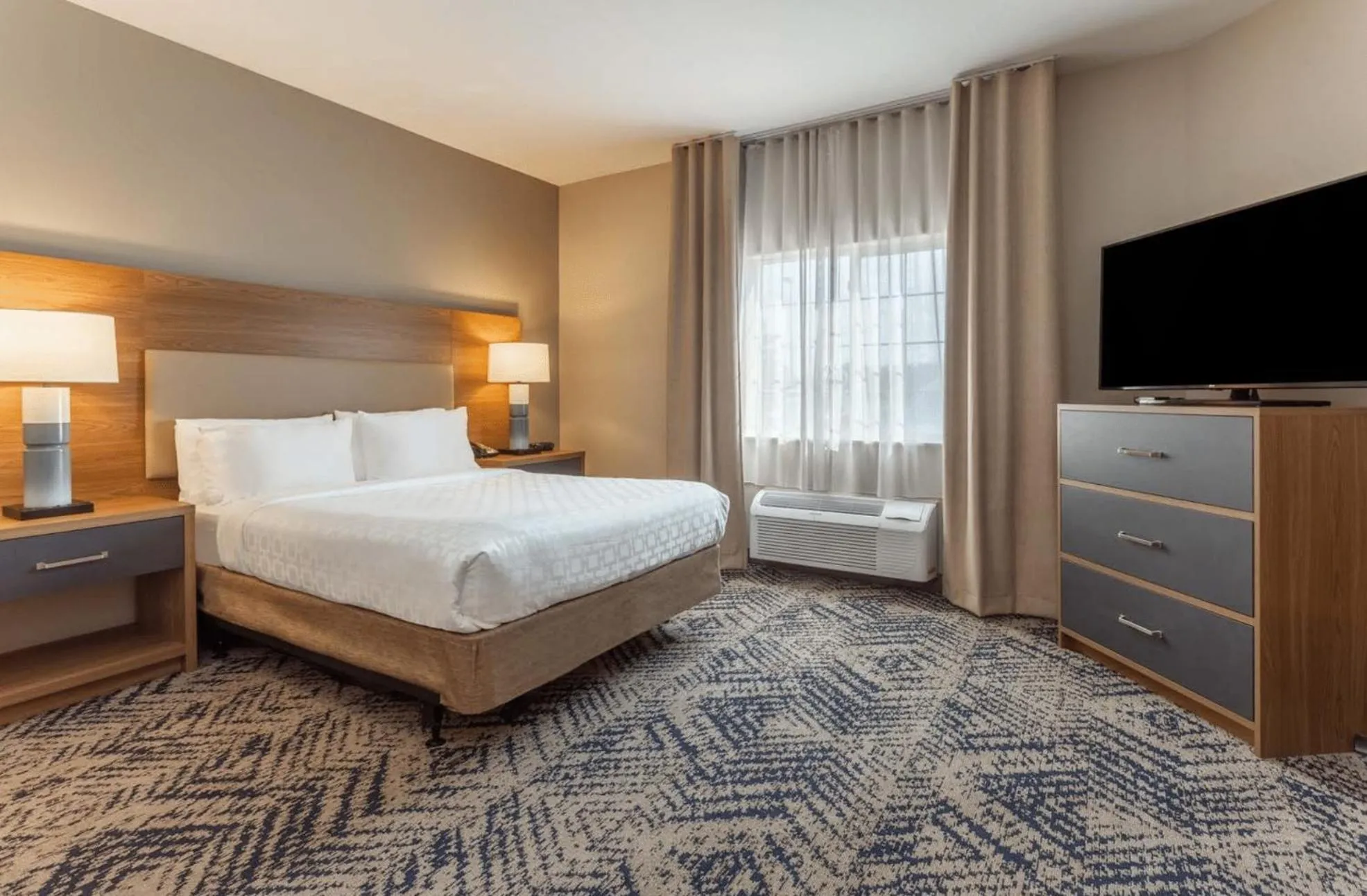 Bed in Candlewood Suites Ofallon, Il - St. Louis Area by IHG