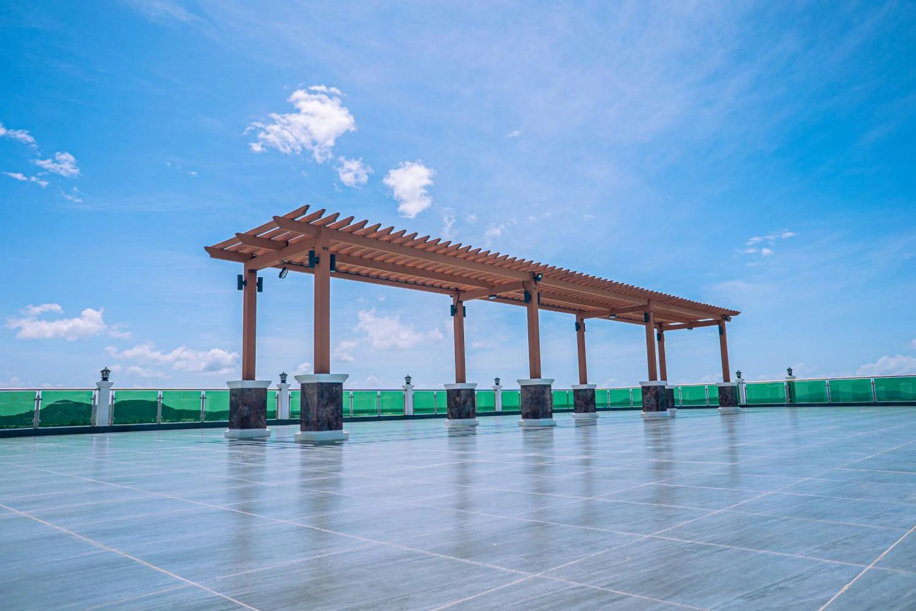 Balcony/Terrace in Sangkahak Mith Hotel