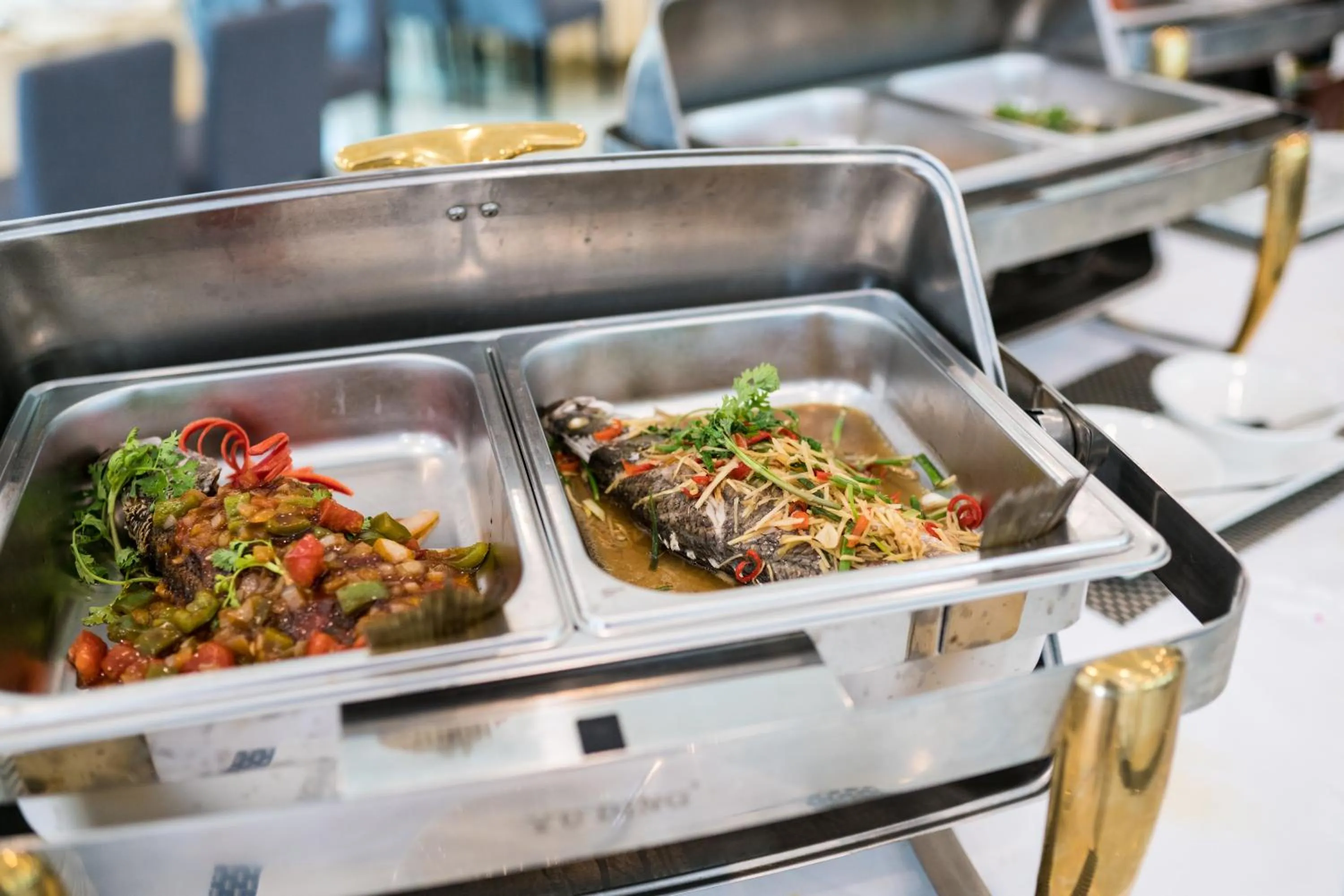 Lunch in Sangkahak Mith Hotel