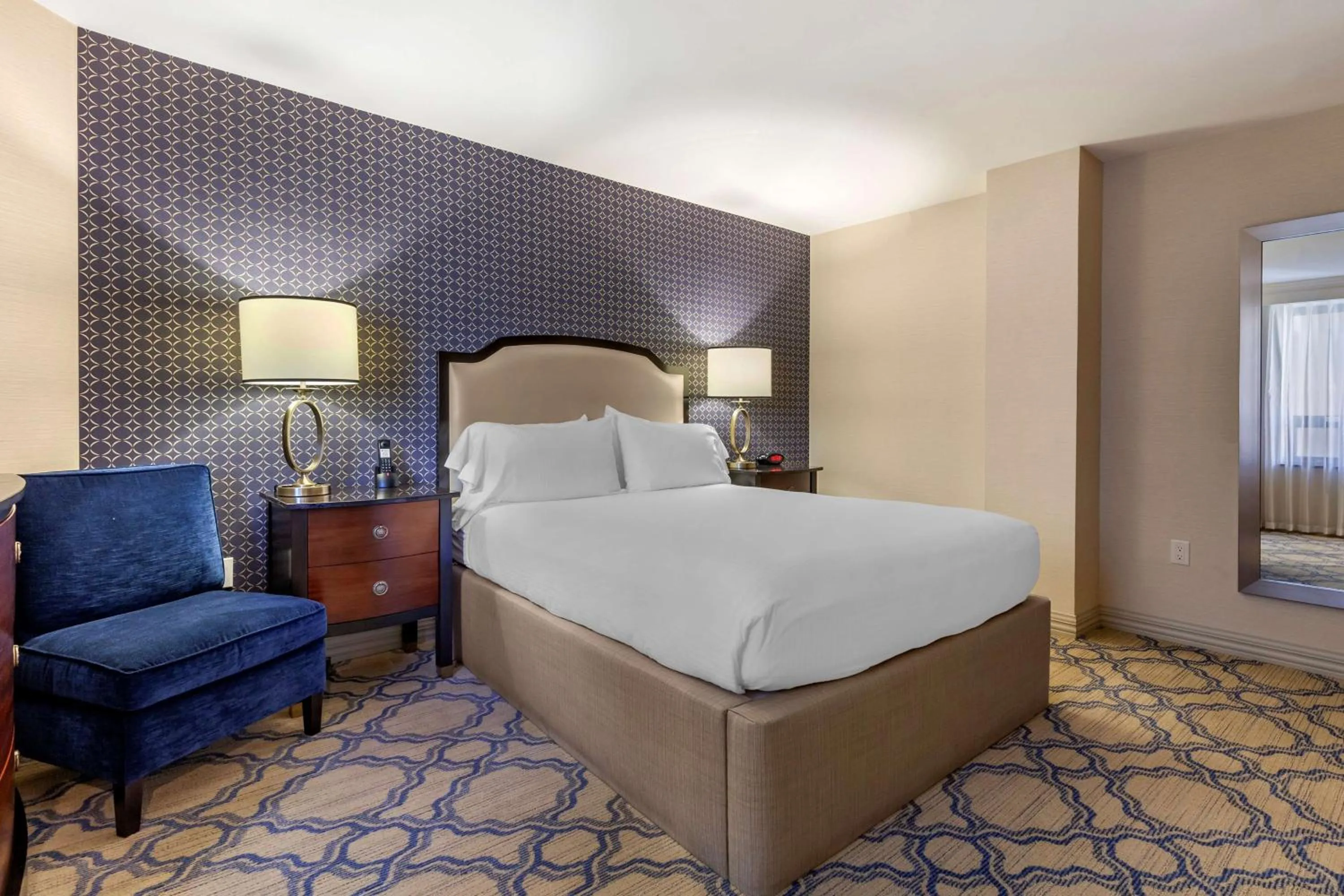 Bed in Best Western Premier Park Hotel