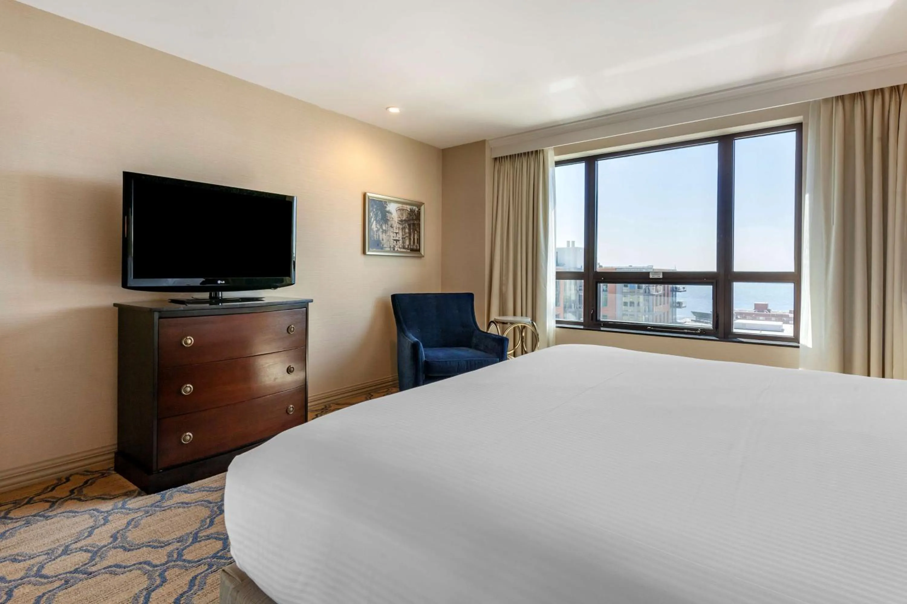 Bed in Best Western Premier Park Hotel