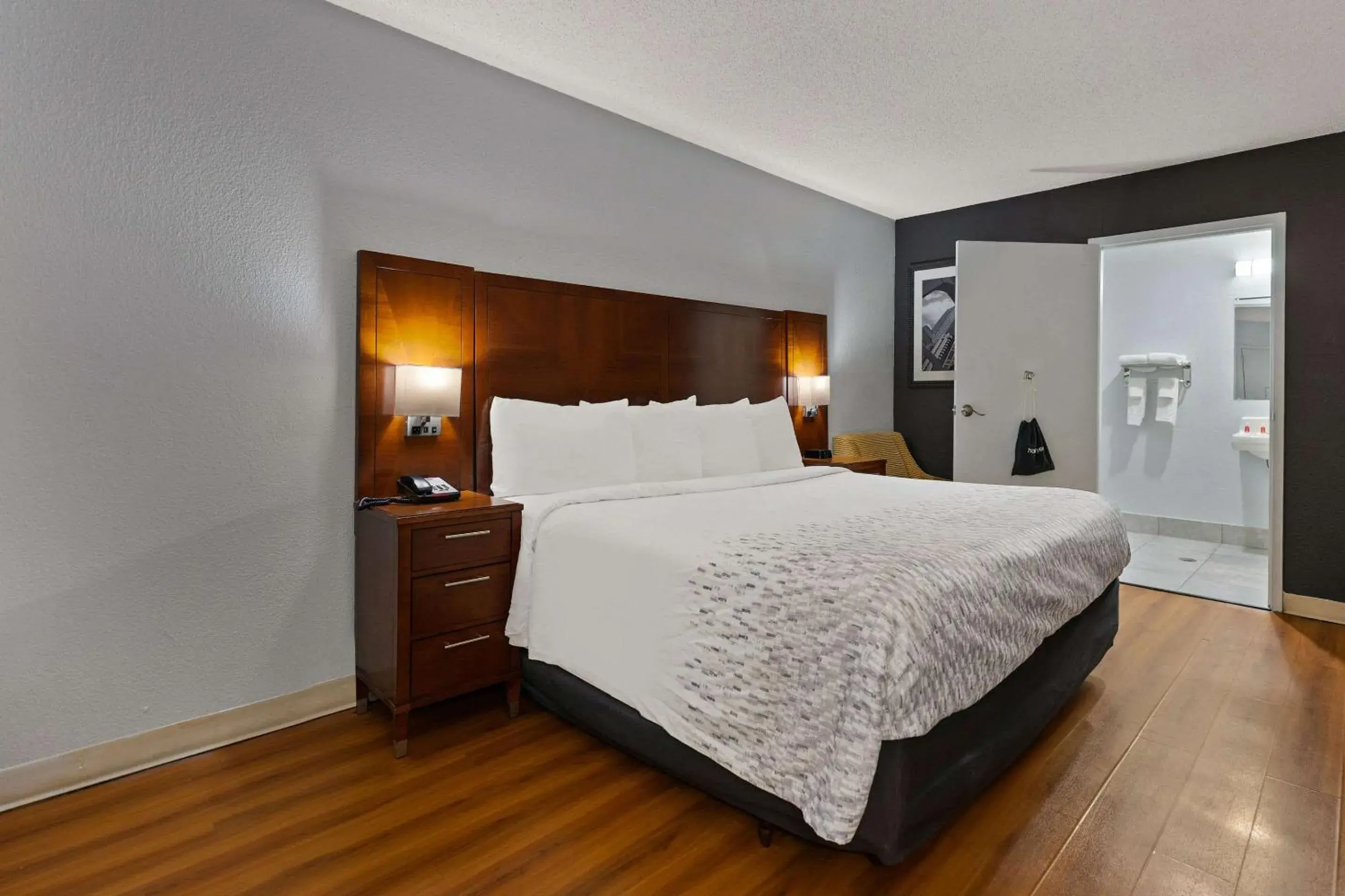 Bedroom, Bed in SureStay Hotel by Best Western Rockford East Bedroom, Bed in SureStay Hotel by Best Western Rockford East