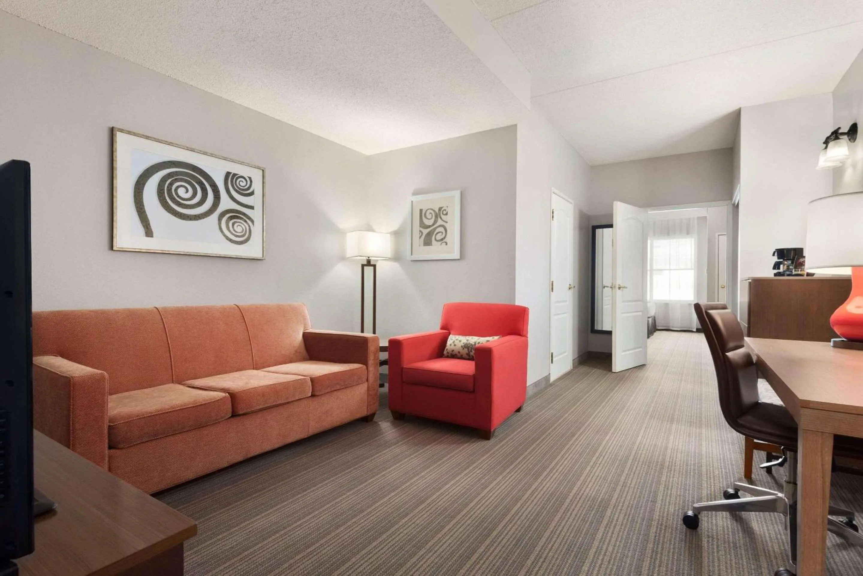 Bedroom in Country Inn & Suites by Radisson, Duluth North, MN