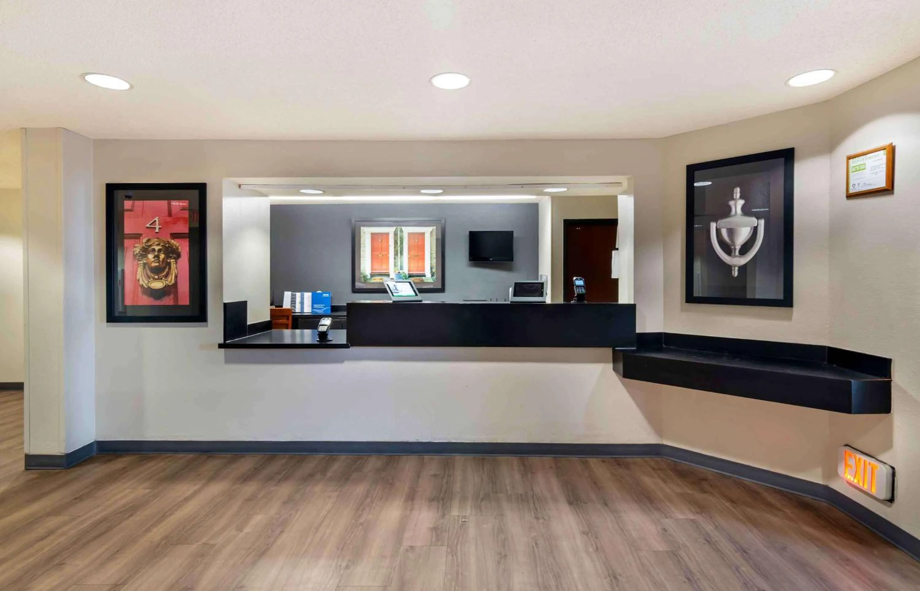 Lobby or reception in Extended Stay America Suites - Kansas City - South