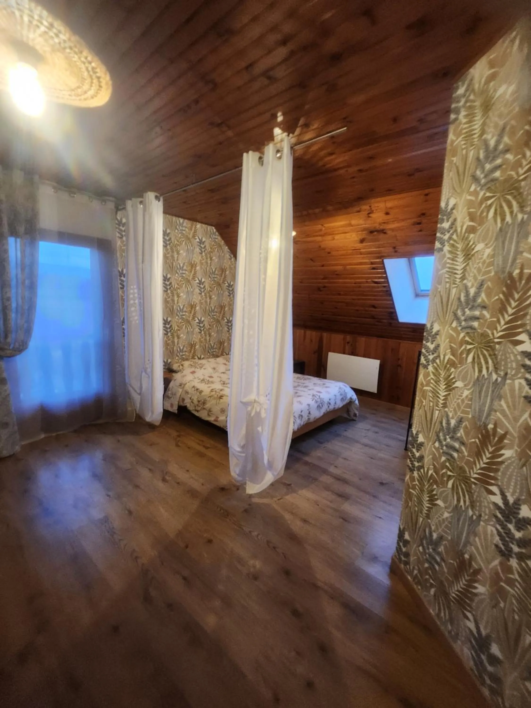 Bed in Chambres d 'hôtes "Au vieux Préssoir"