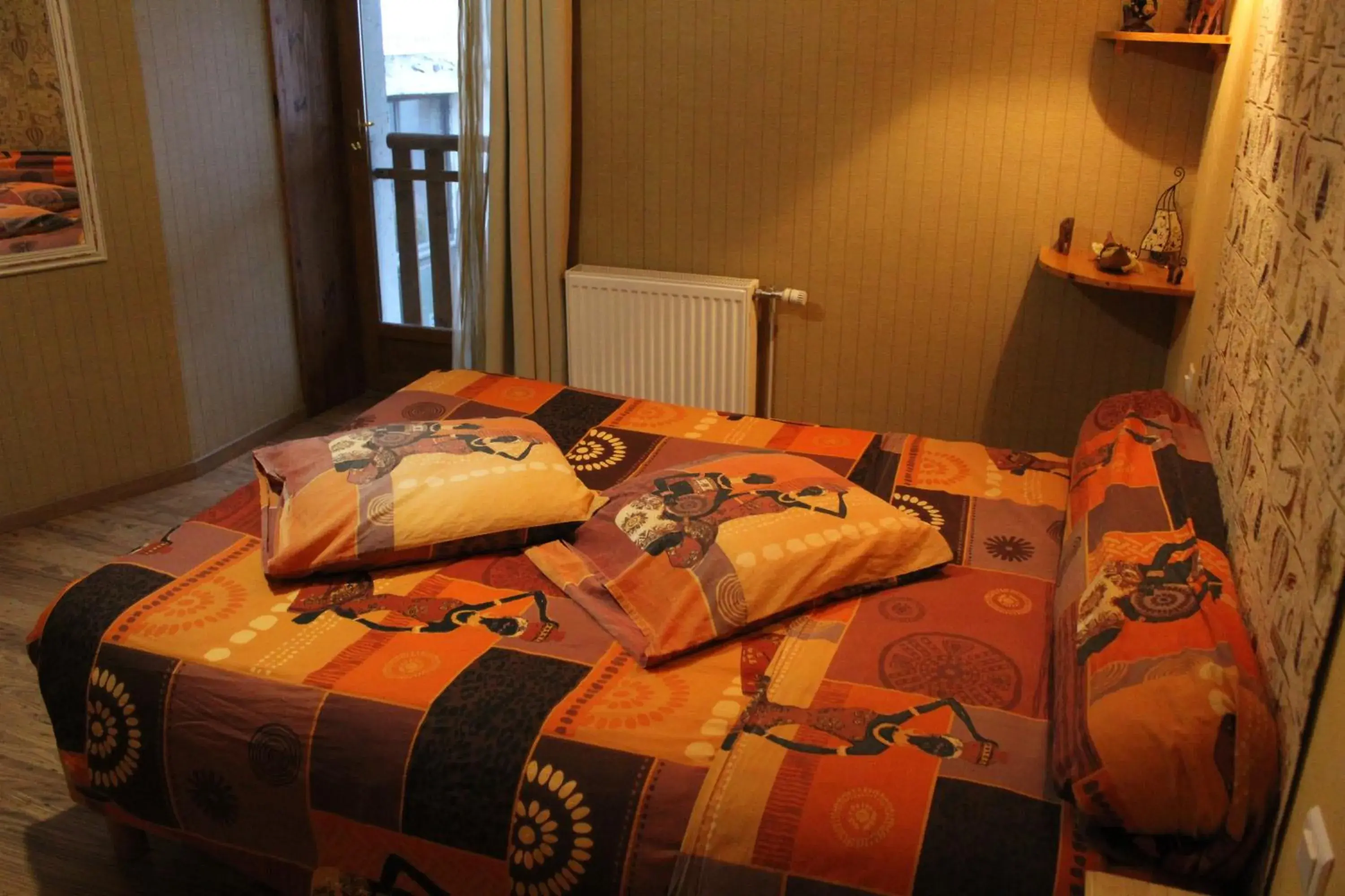 Classic Double Room - single occupancy - Afrique in Chambres d 'hôtes "Au vieux Préssoir" Classic Double Room - single occupancy - Afrique in Chambres d 'hôtes "Au vieux Préssoir"