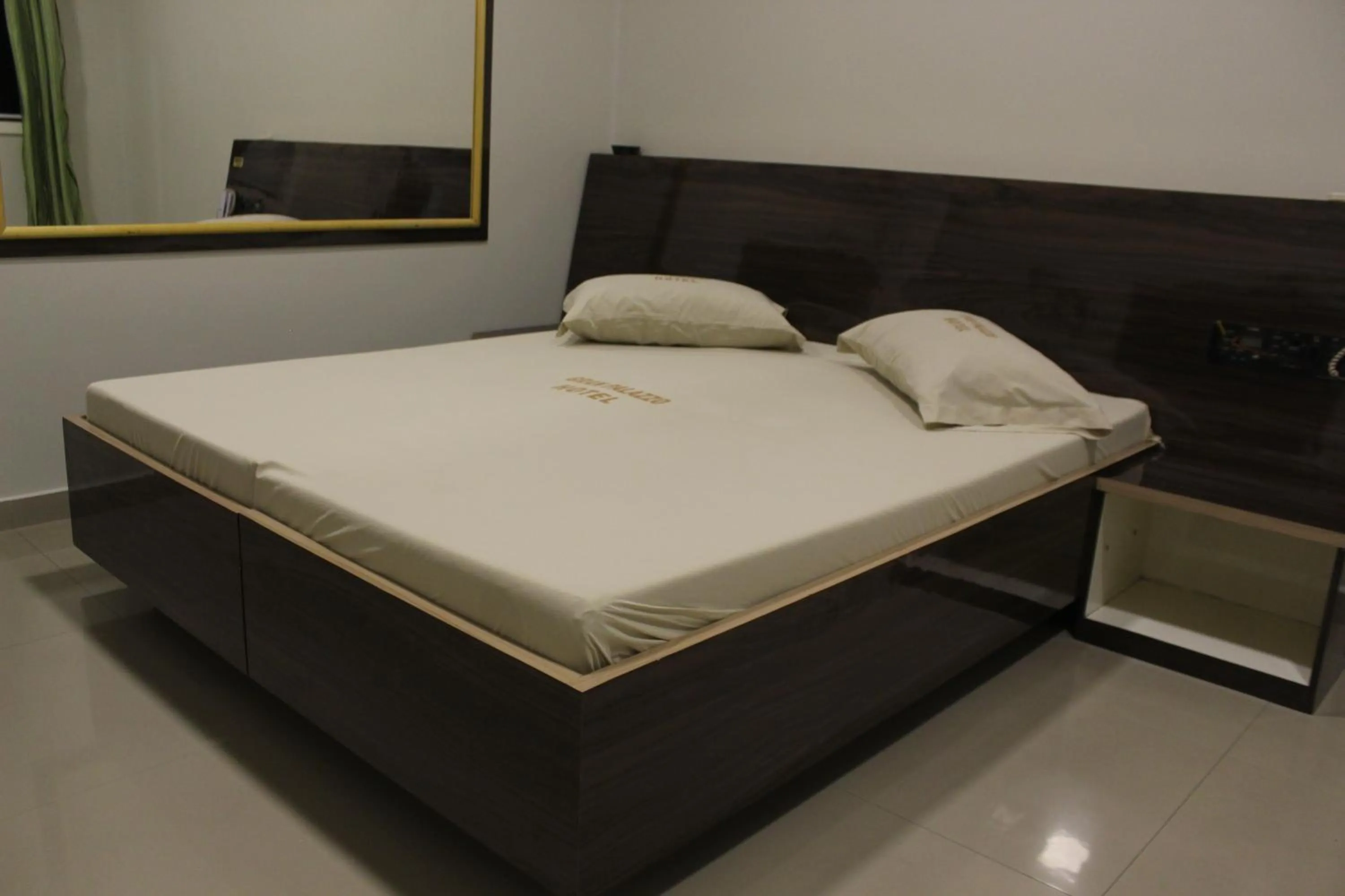 Bed in Gran Palazzo Hotel - 2 Min do Metrô República