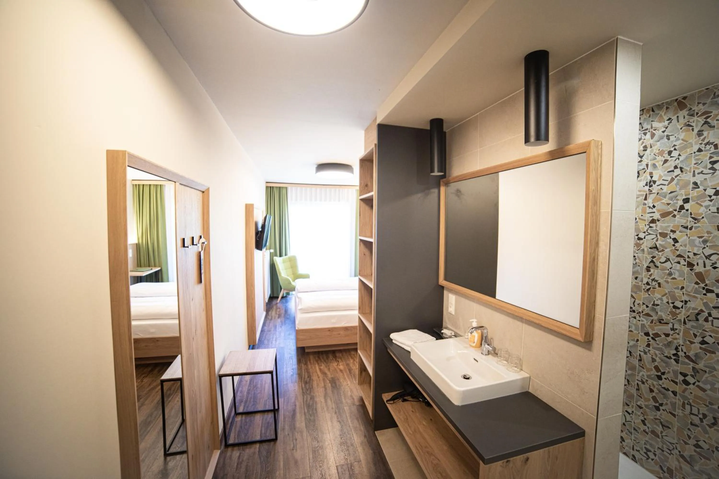 Decorative detail, Bed in Finkensteiner Hof