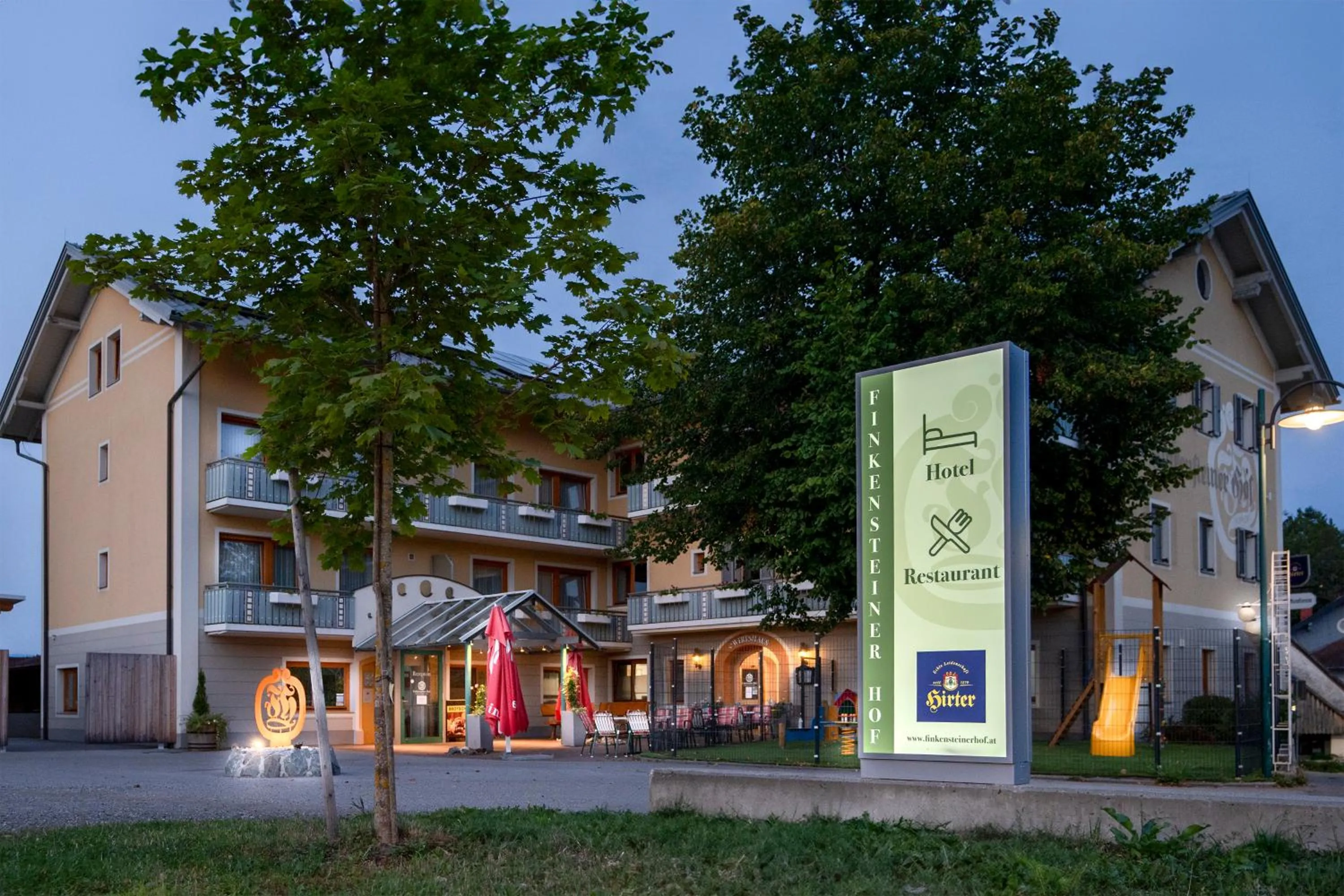 Property building in Finkensteiner Hof