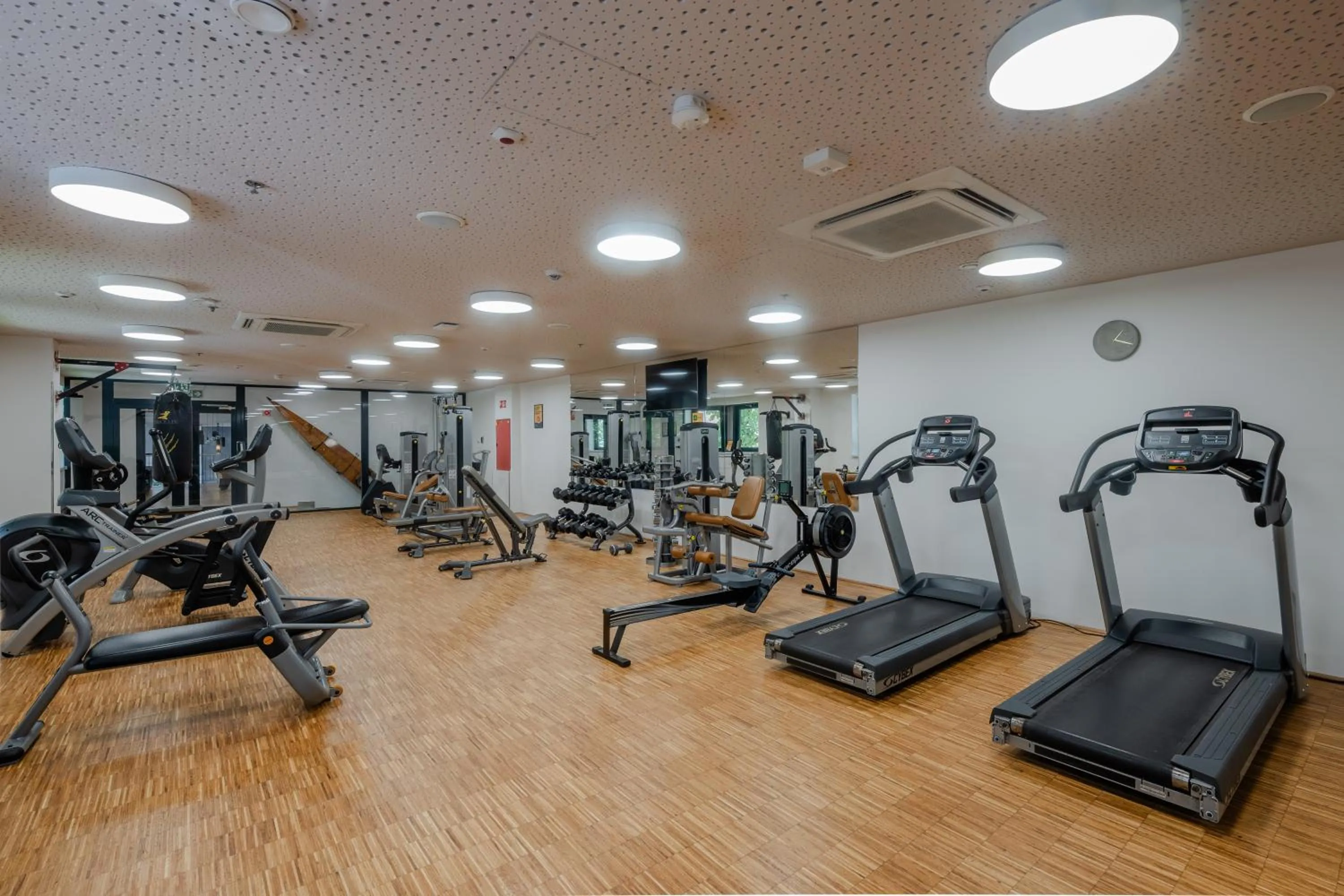 Fitness centre/facilities in Dean's Home Budapest