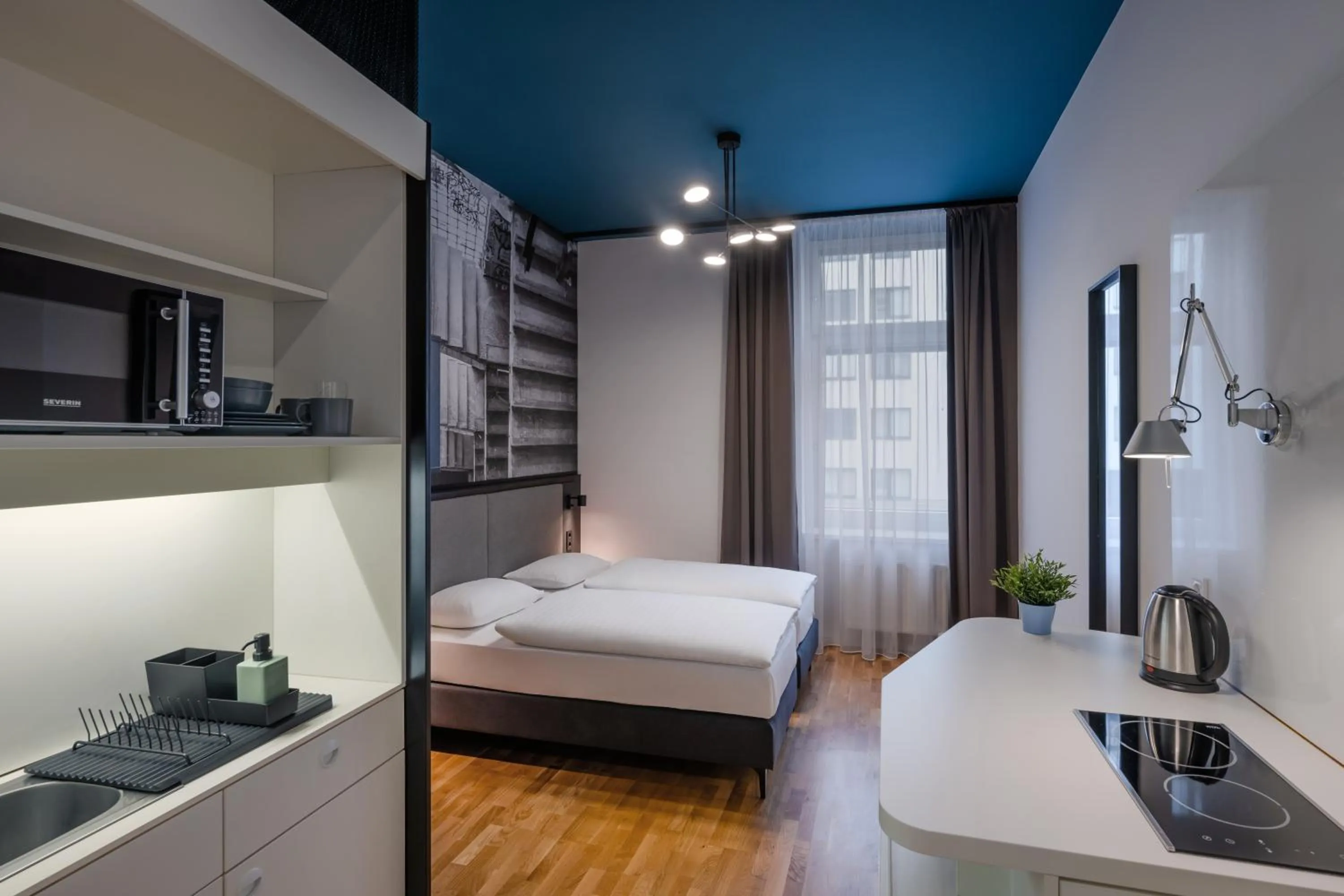 Photo of the whole room, Bed in Dean's Home Budapest