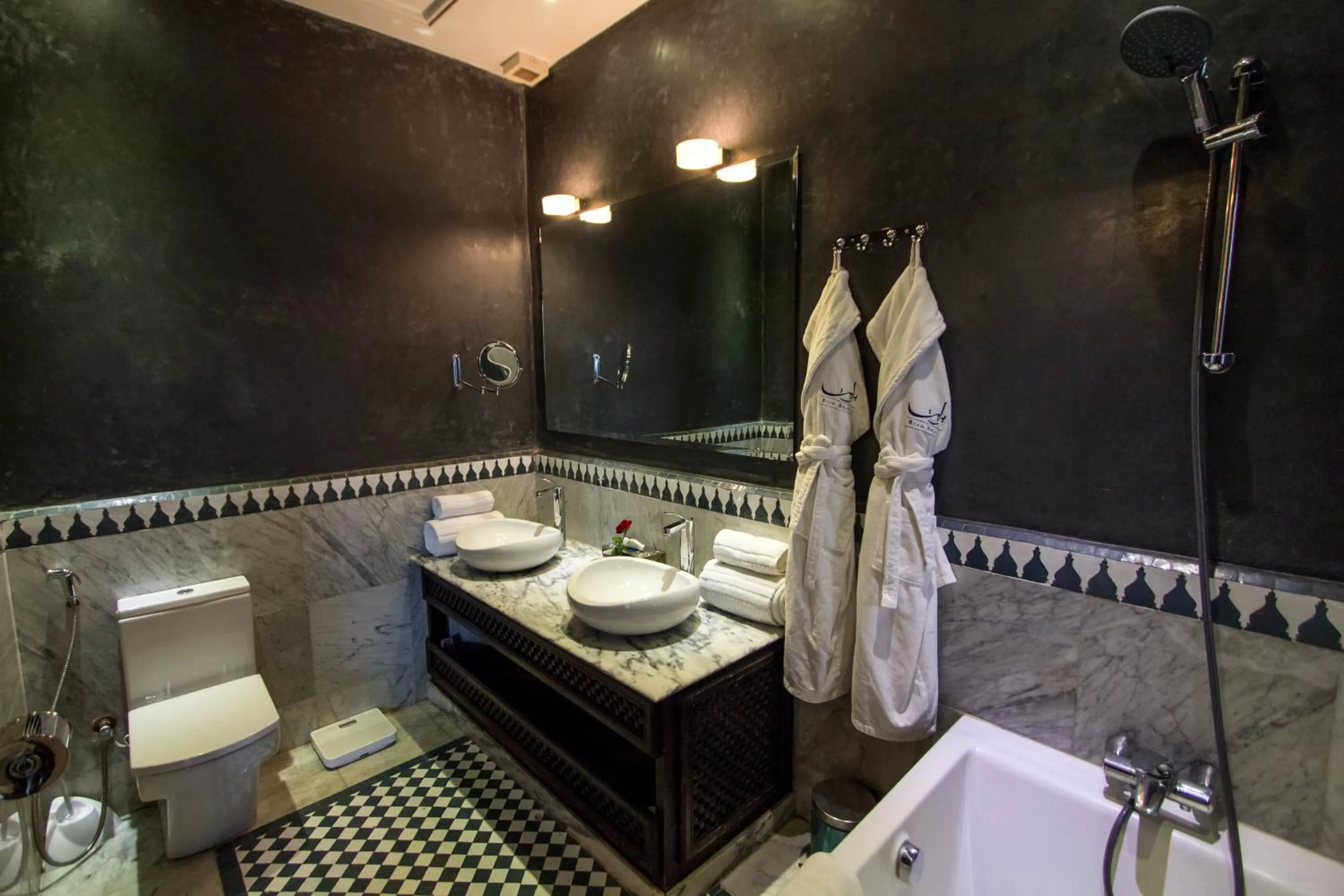 Bathroom in Riad Braya