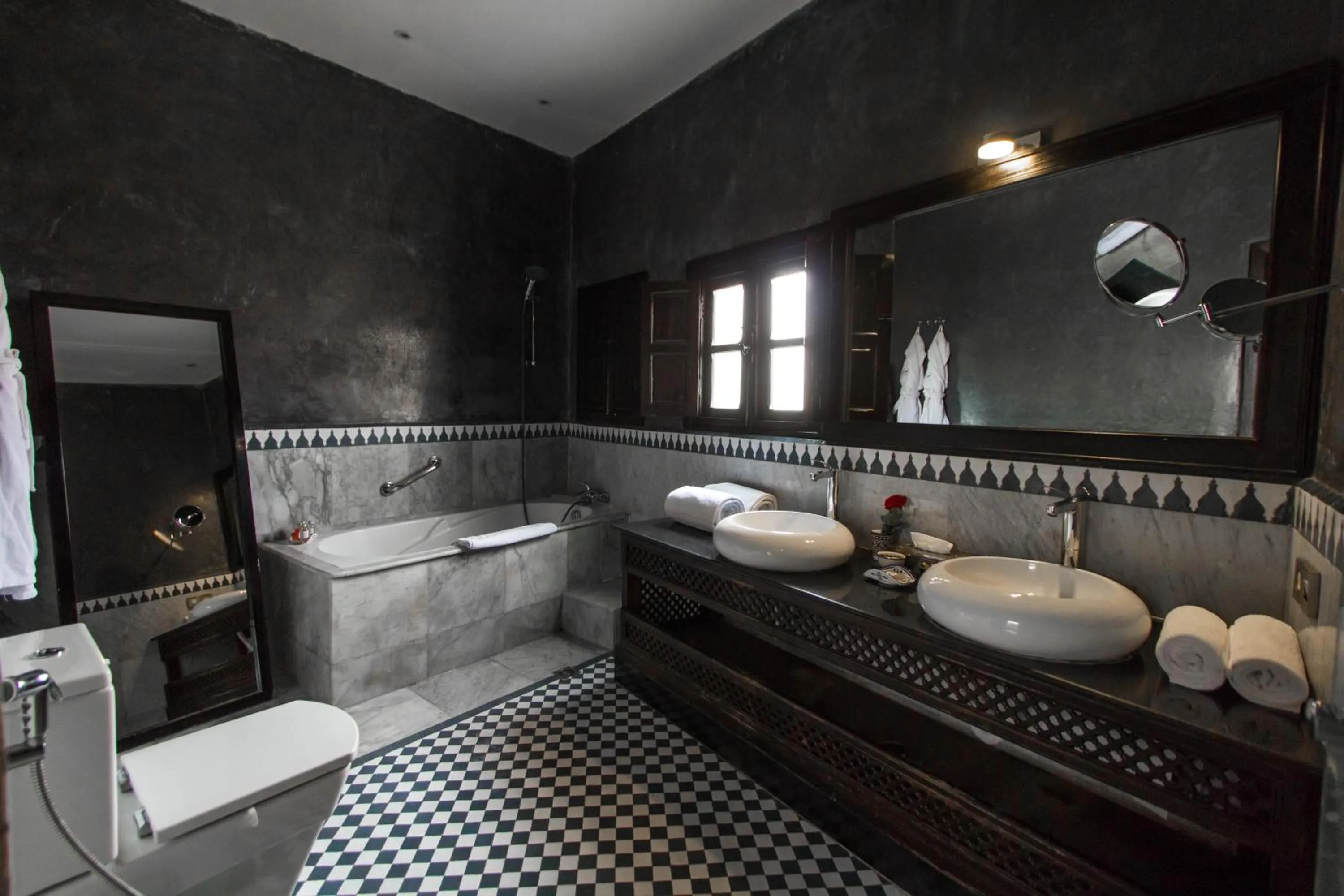 Bathroom in Riad Braya