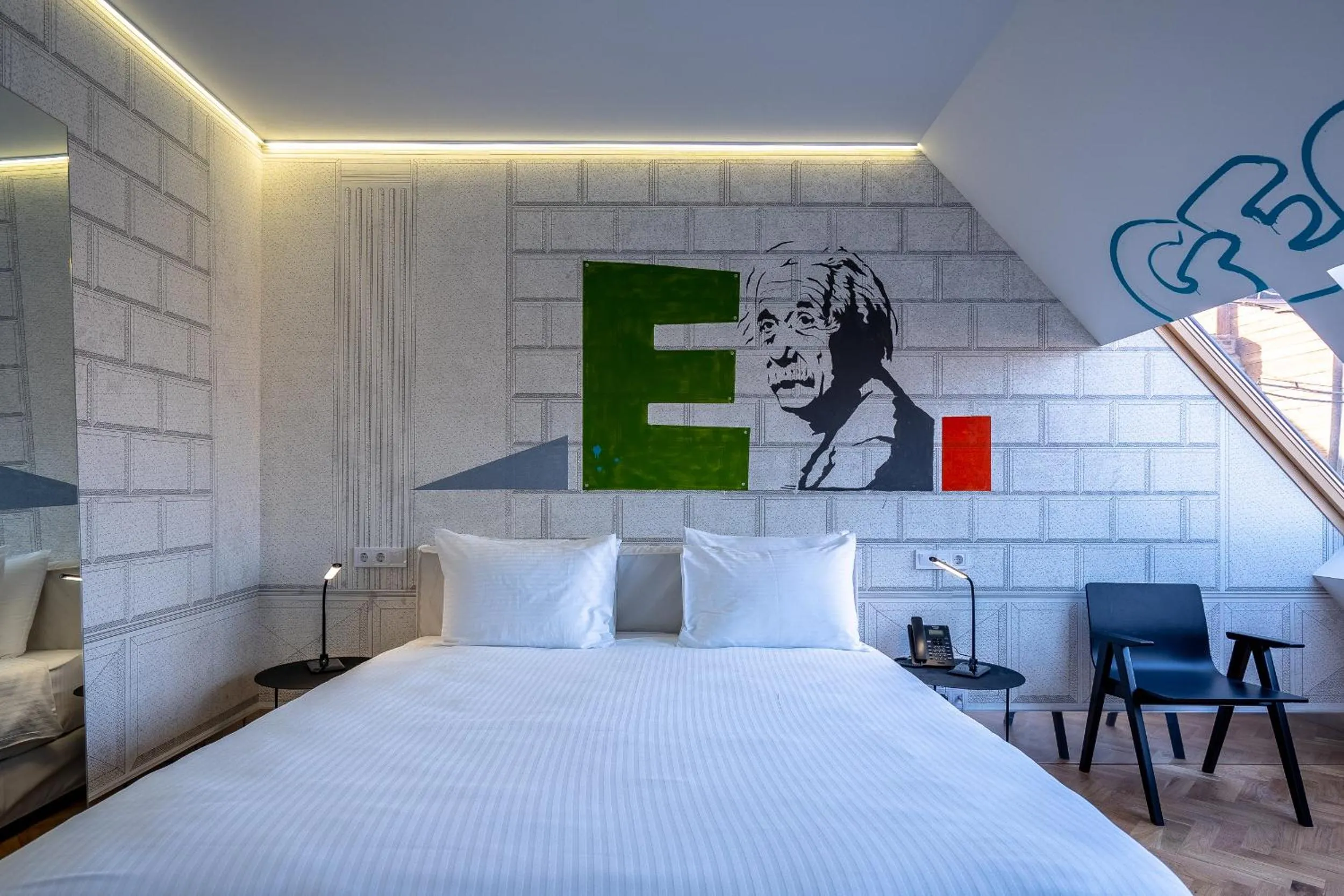 Bed in Platforma Design Hotel
