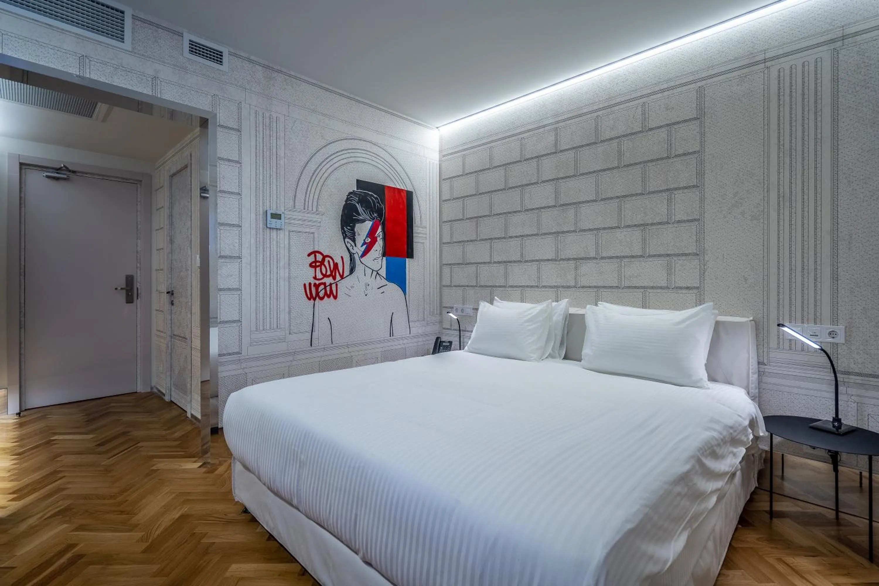Bed in Platforma Design Hotel